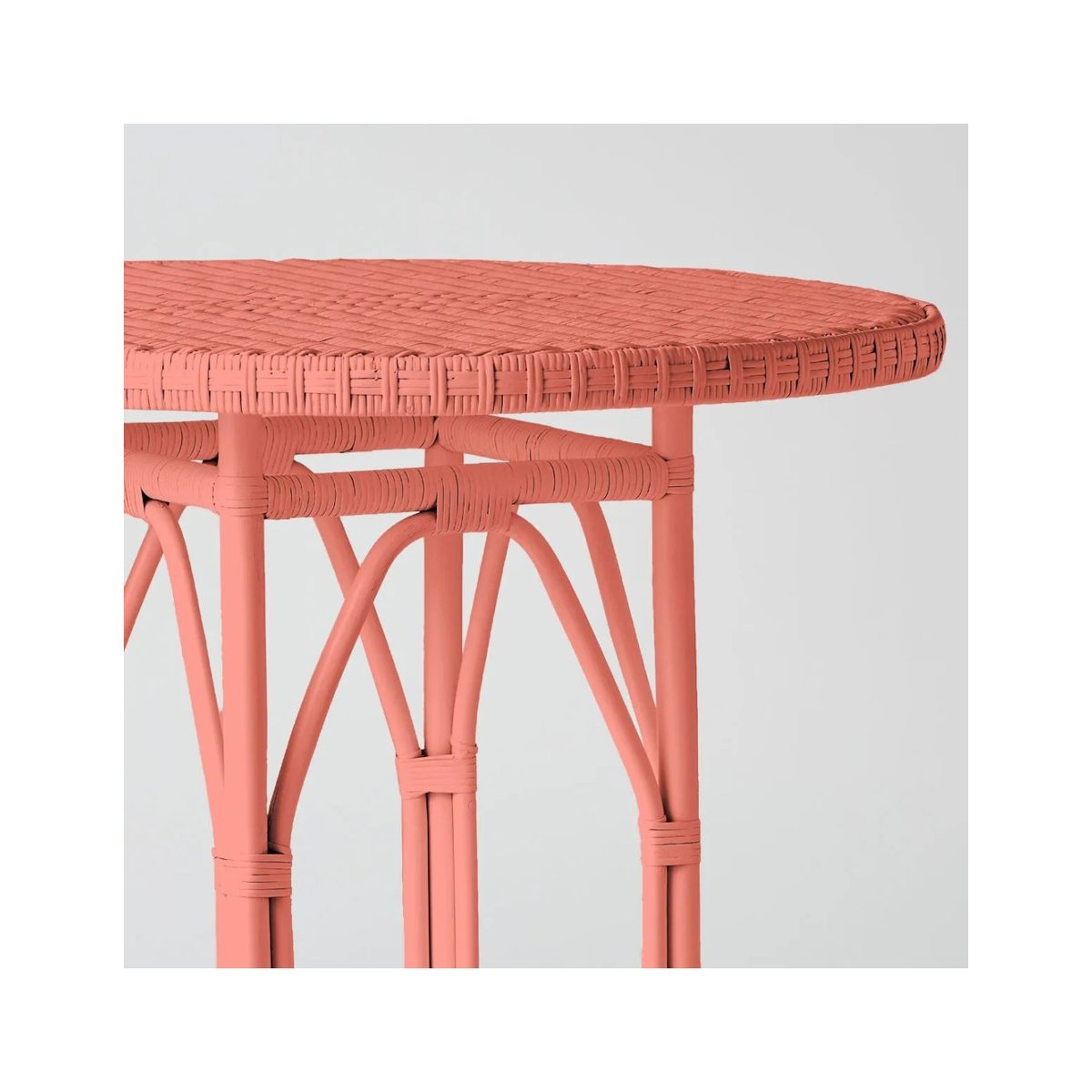 Table en rotin PRIMAVERA laqué bleu azur corail, KOK