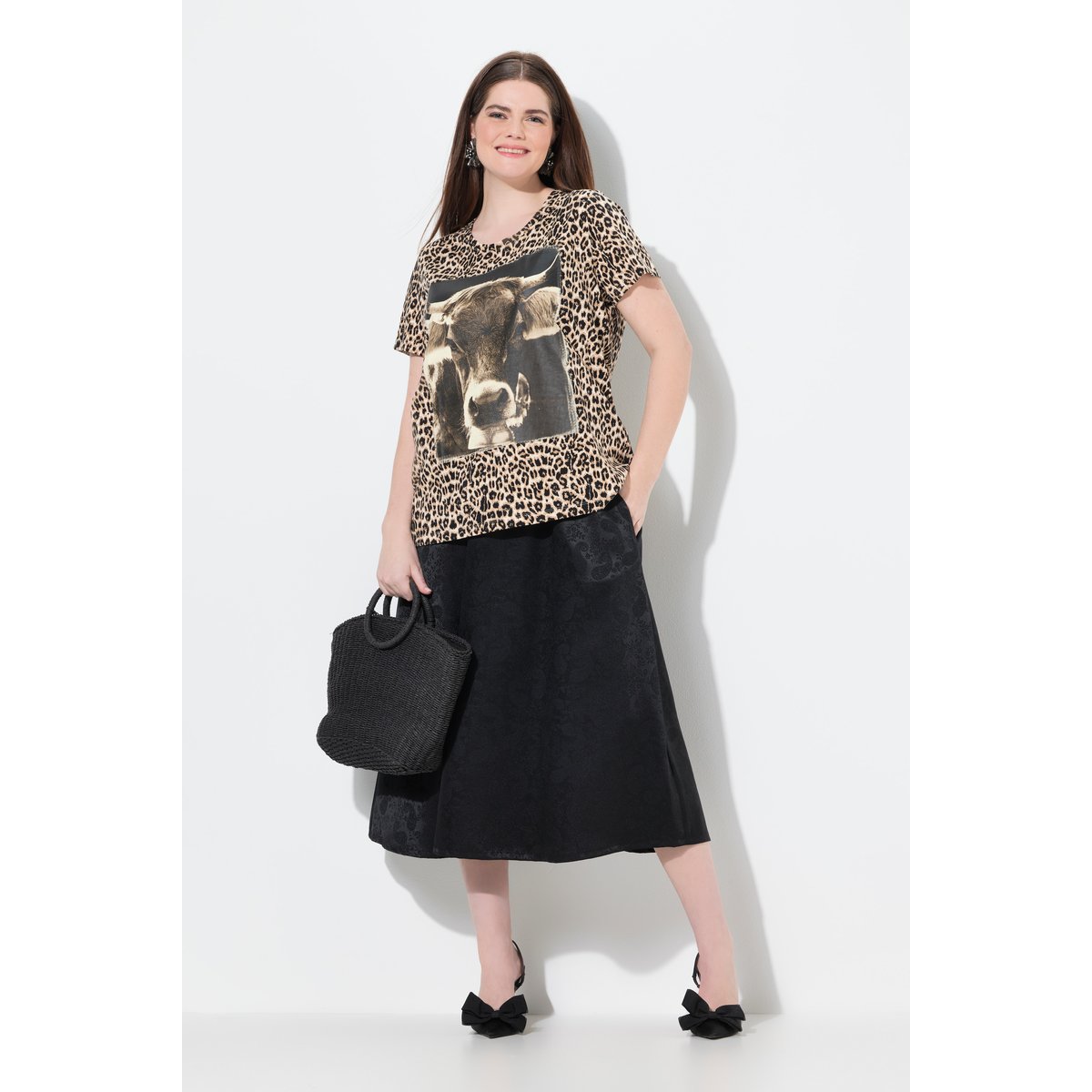 Jupe maxi traditionnelle. Tissu jacquard noir, ULLA POPKEN