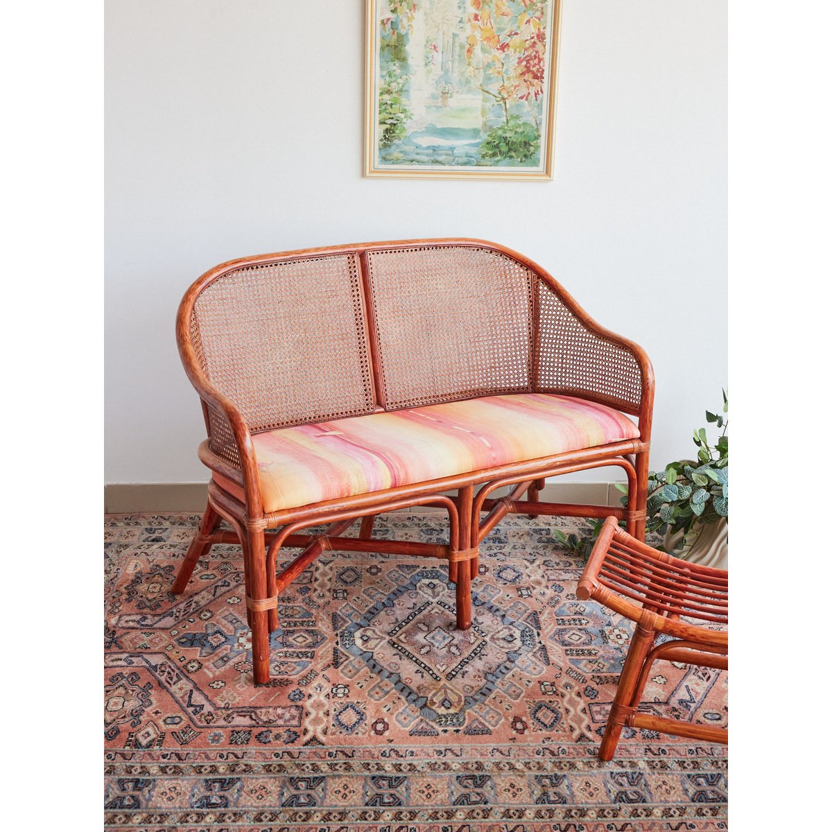 Banquette en rotin Martine N°54 - Bon état ocre rouge, DEBONGOUT