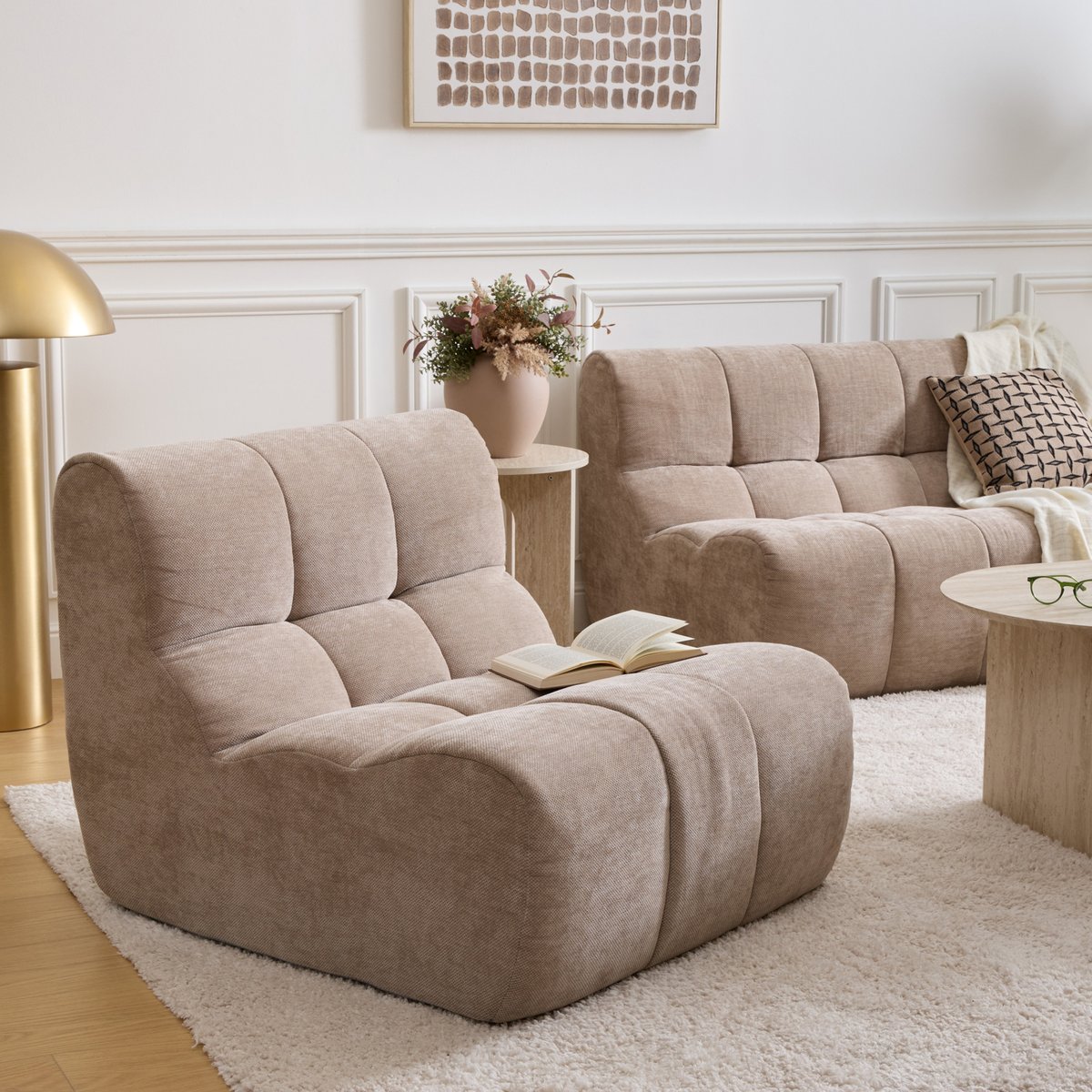Fauteuil en tissu capitonné MIROA beige, ATMOSPHERA