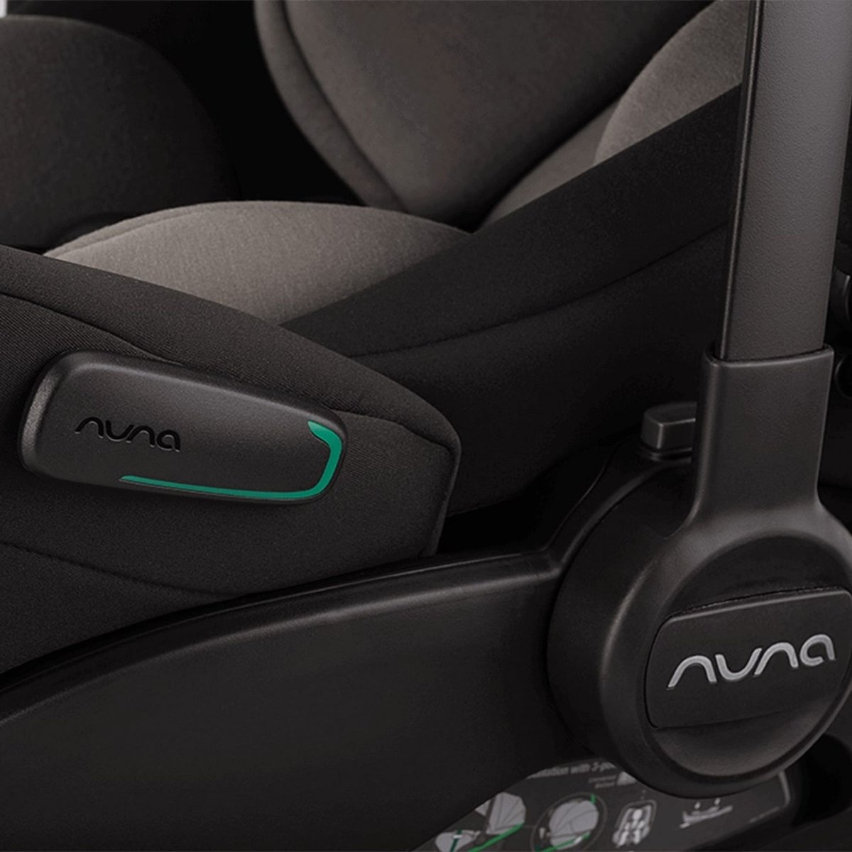 Siège auto i-Size Arra Flex caviar, NUNA