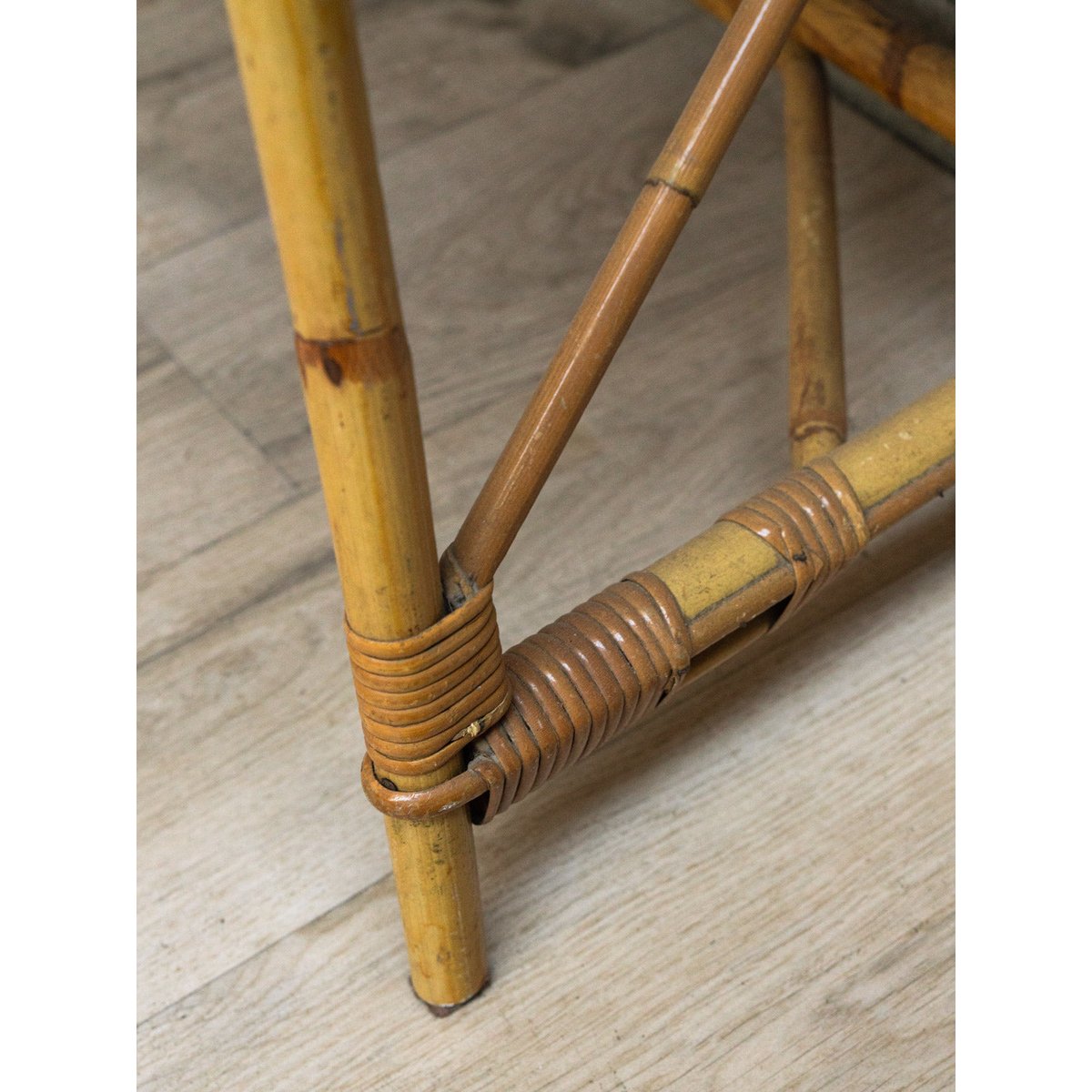 Bureau enfant en rotin Edouard N°715 - Bon état naturel, DEBONGOUT