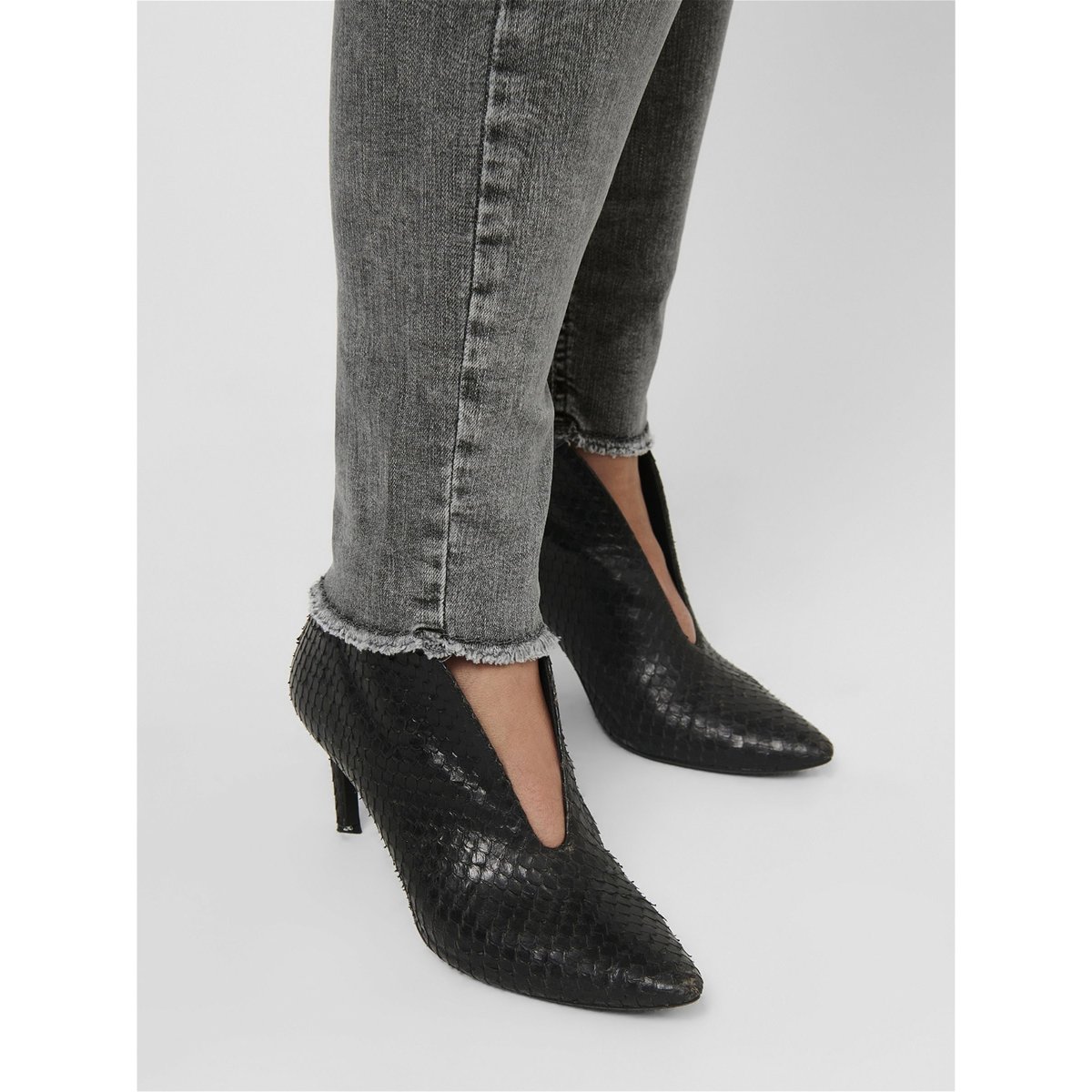 Jean Skinny grey denim, ONLY CARMAKOMA