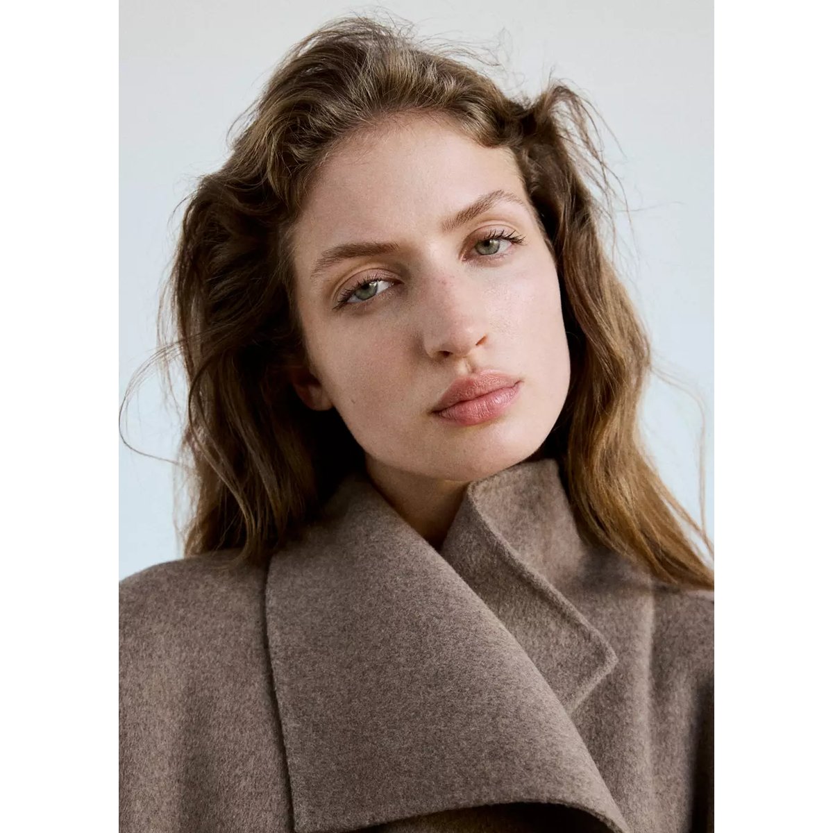 Manteau laine fait à la main ceinture marron moyen, MANGO