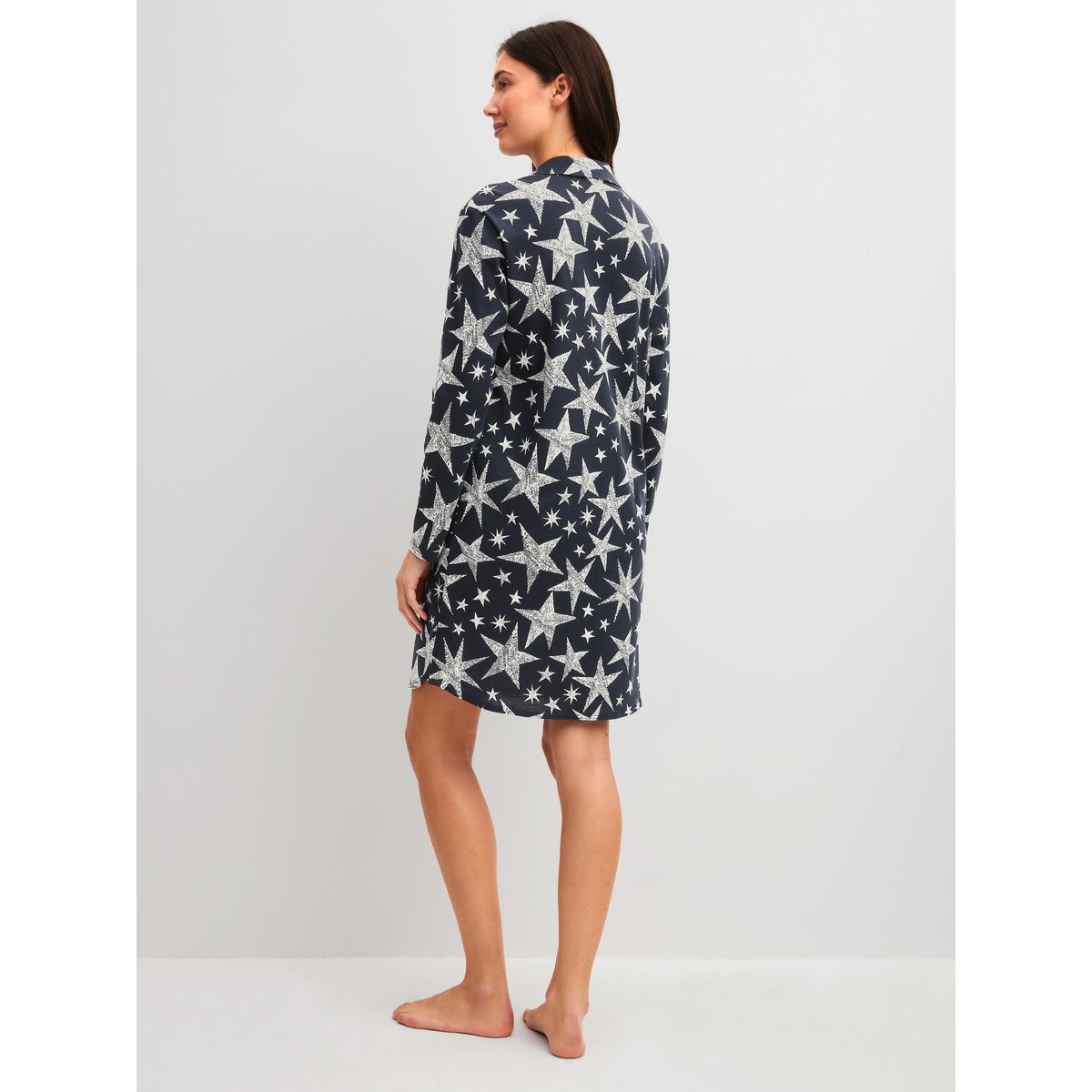 Chemise de nuit manches longues boutonnée, longueur 95 cm manches longues Coton WINTER DREAMS blue night, CALIDA