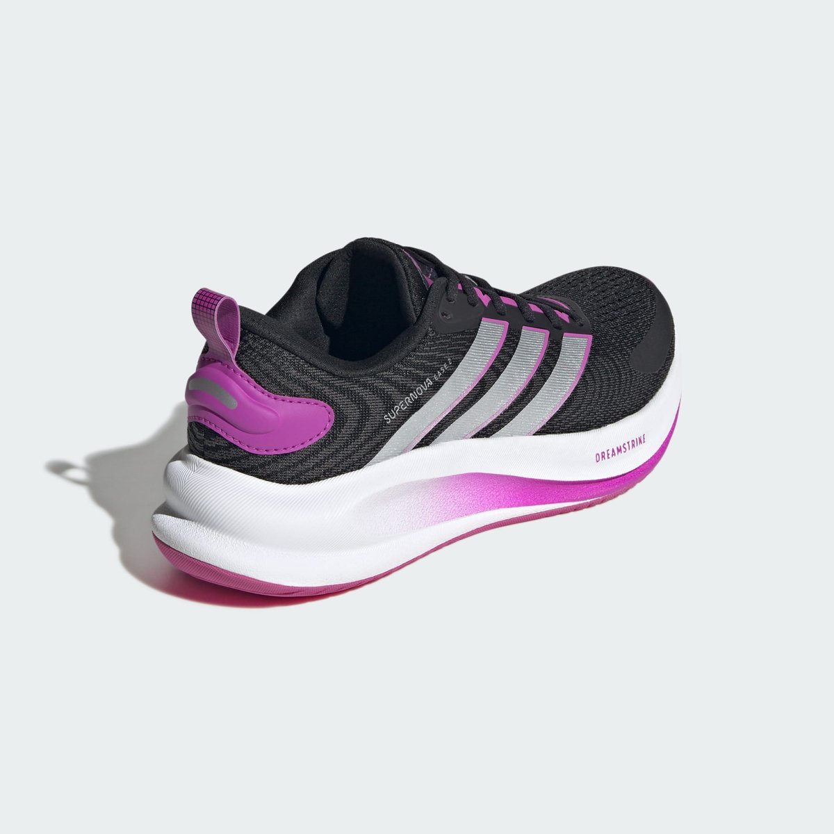 Chaussure De Running Adidas Minecraft Supernova Ease 2 Junior Chaussure De Running Adidas Minecraft Supernova Ease 2 Junior core black / silver metallic / purple burst, adidas Performance