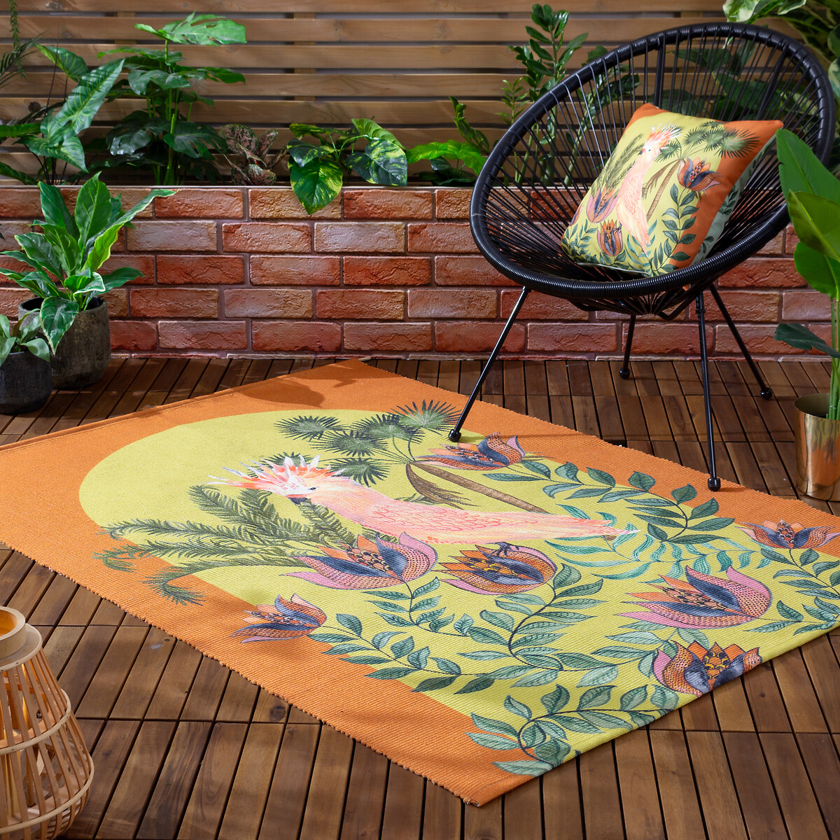 Cockatoo Digitally Printed Indoor/Outdoor Rug orange, WYLDER