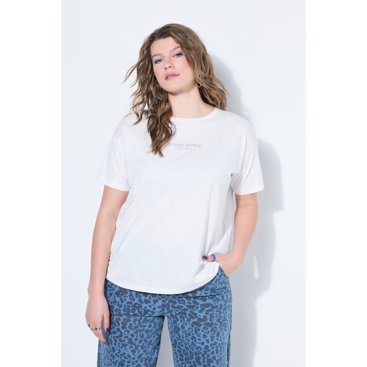 T-shirt oversize, message imprimé blanc cassé, STUDIO UNTOLD