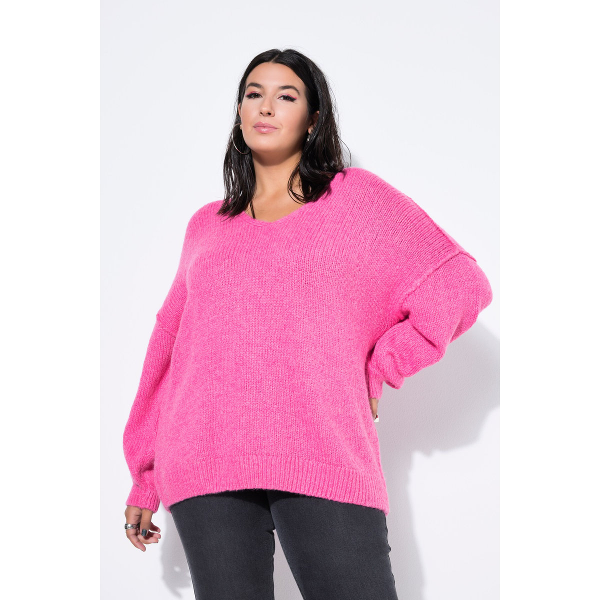 Pull oversized, col V rose vif, STUDIO UNTOLD