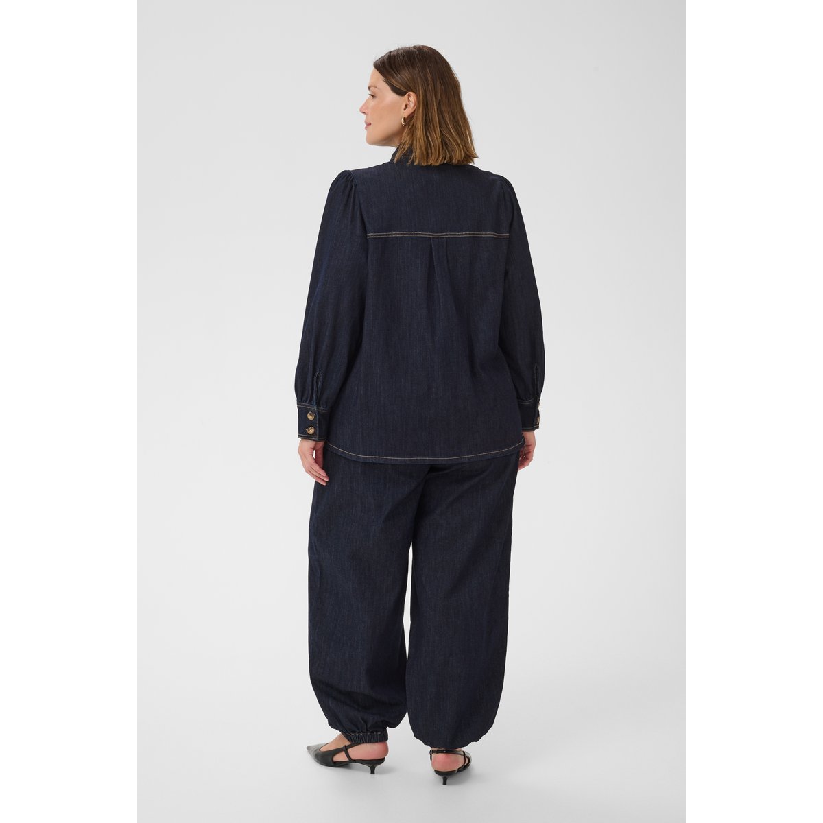 Chemise en jean bleu raw blue denim, KAFFE CURVE