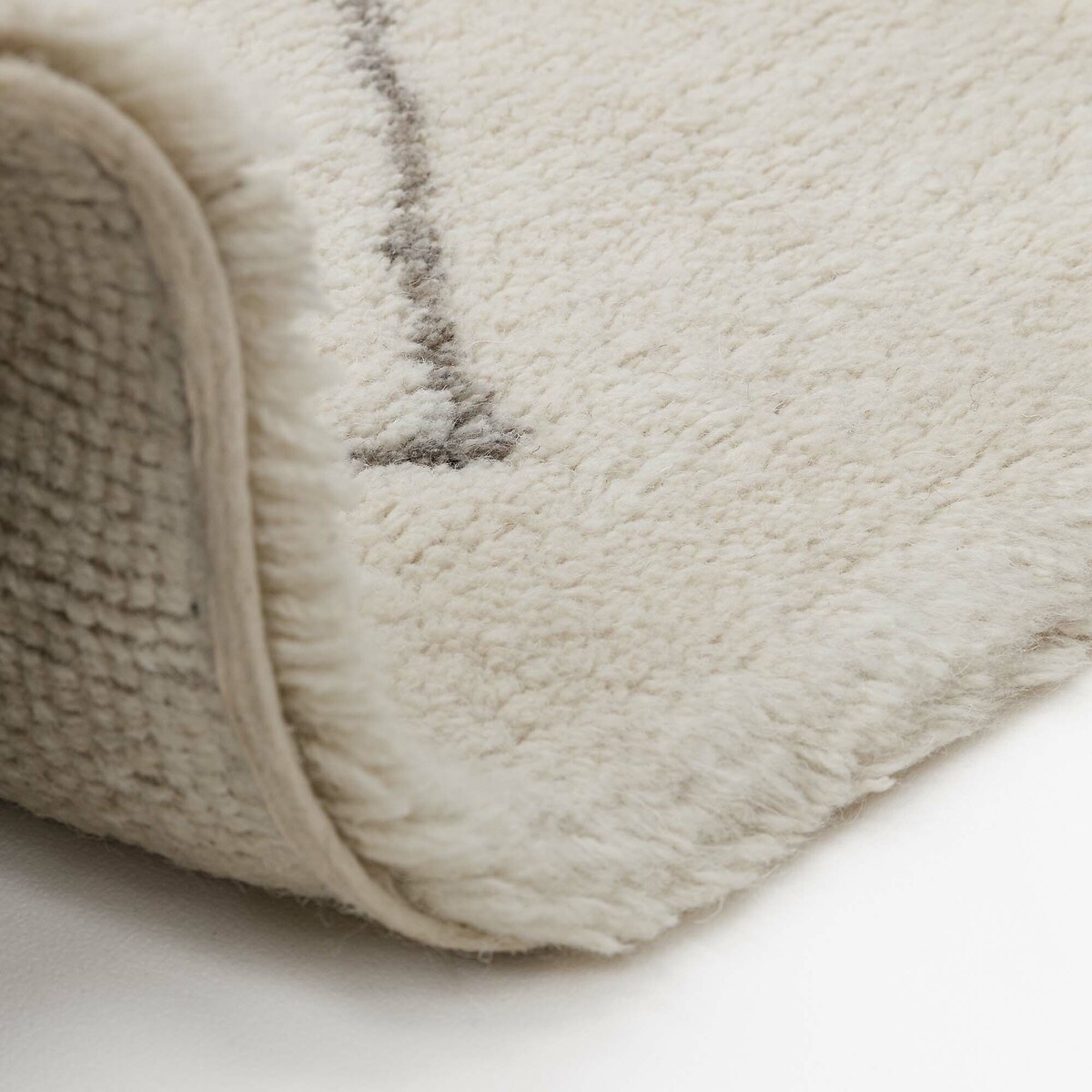Azera Washable Berber Rhombus Rug cream, SO'HOME