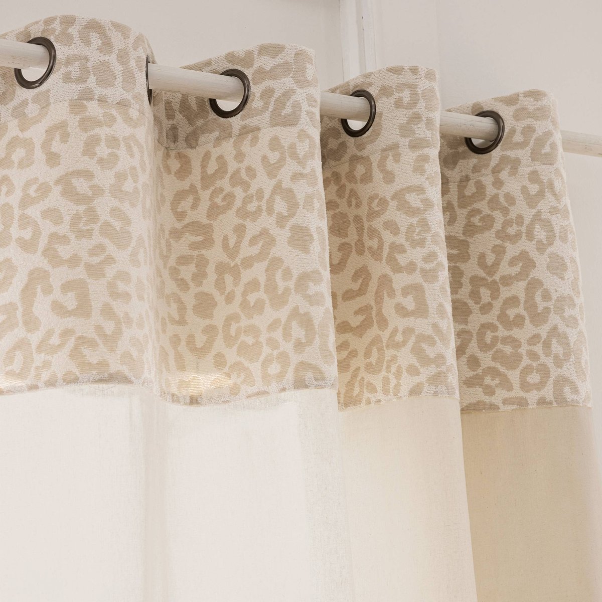 Rideau tamisant en polycoton avec bandeau jacquard chenille léopard naturel, DOUCEUR D'INTÉRIEUR