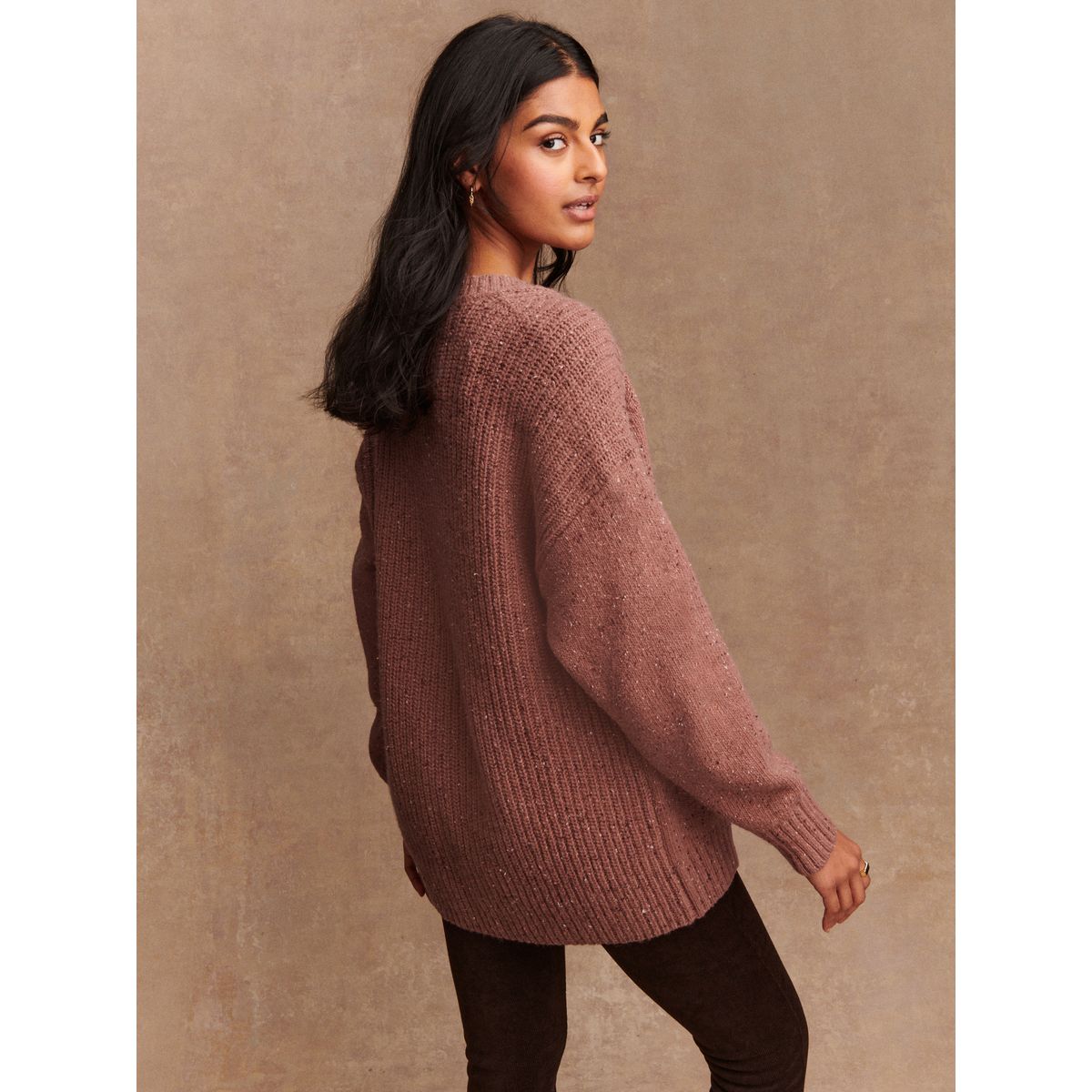 Pull long col v en mélange de laine et coton blush rose neppy, NEXT
