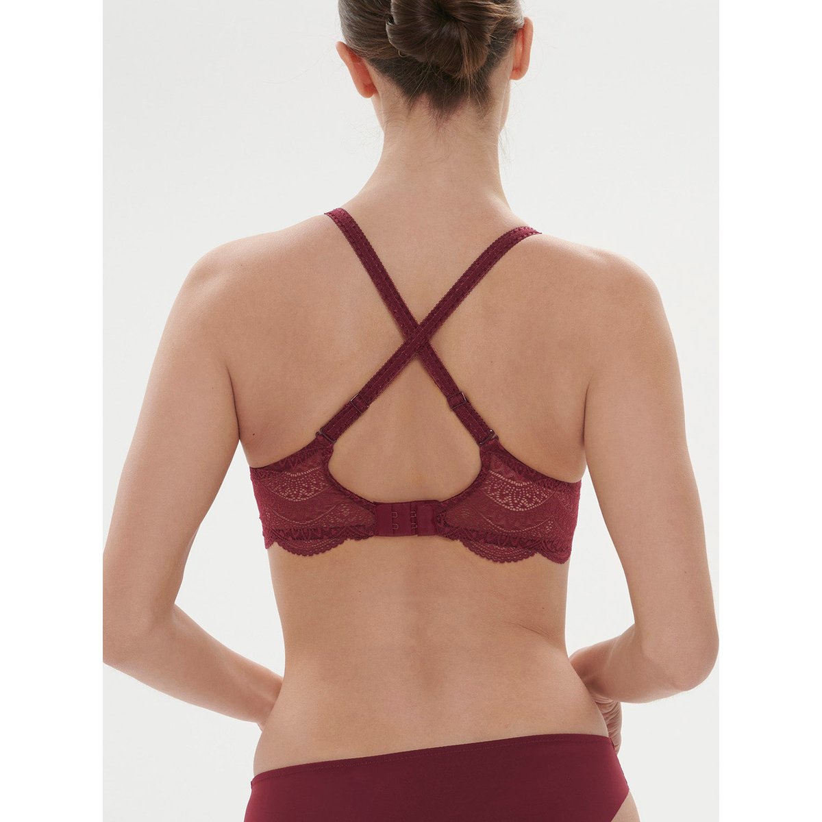 Soutien-gorge décolleté carré en spacer 3D, KARMA rouge, SIMONE PERELE