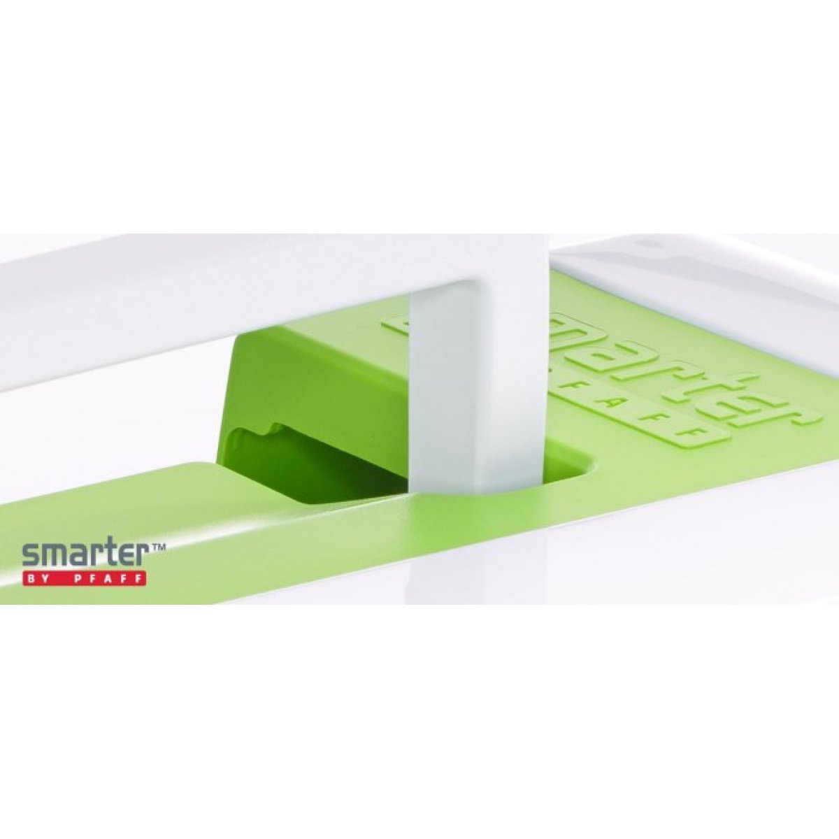 Machine à coudre mécanique smarter 140S blanc + vert, PFAFF