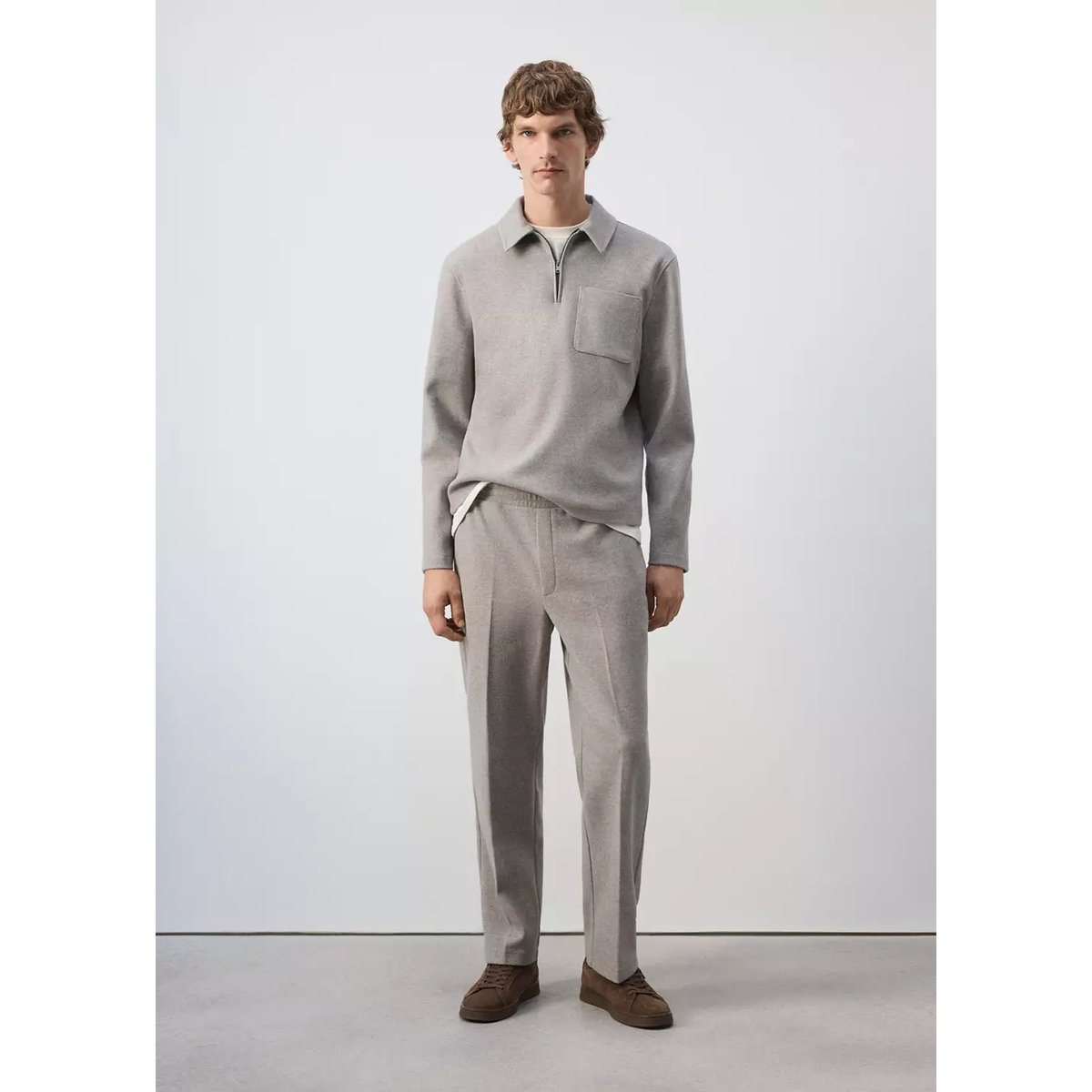 Sweat regular fit avec poche gris clair/pastel, MANGO MAN
