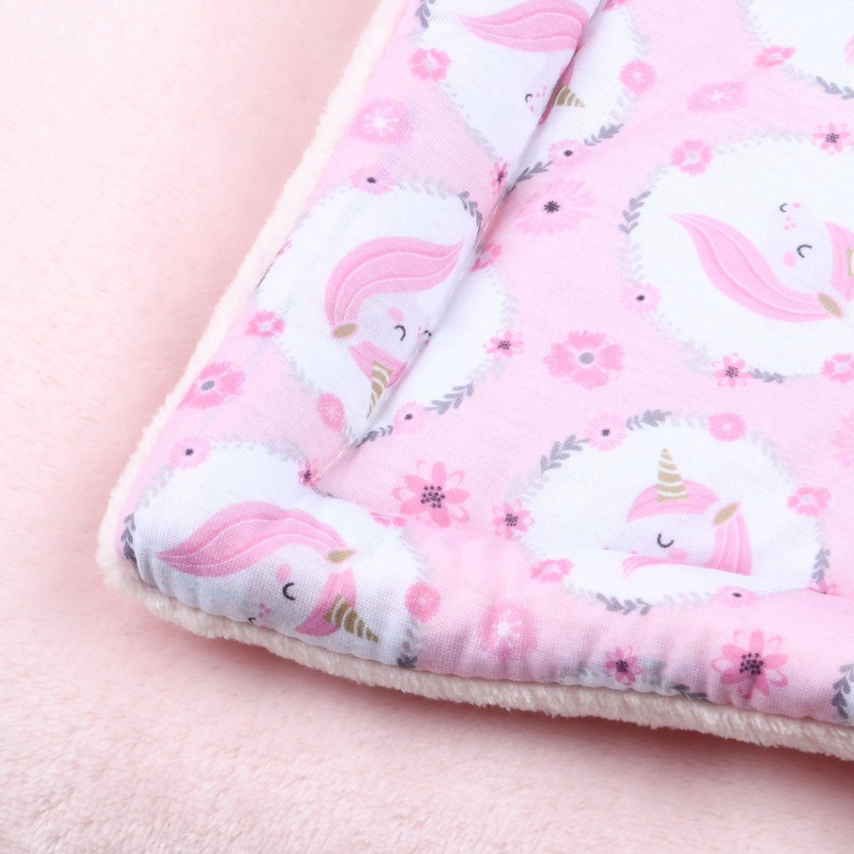 Couverture bifaces licorne rose clair, LOVELY CASA