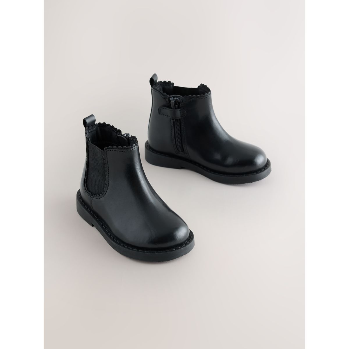 Bottines chelsea en cuir noir, NEXT
