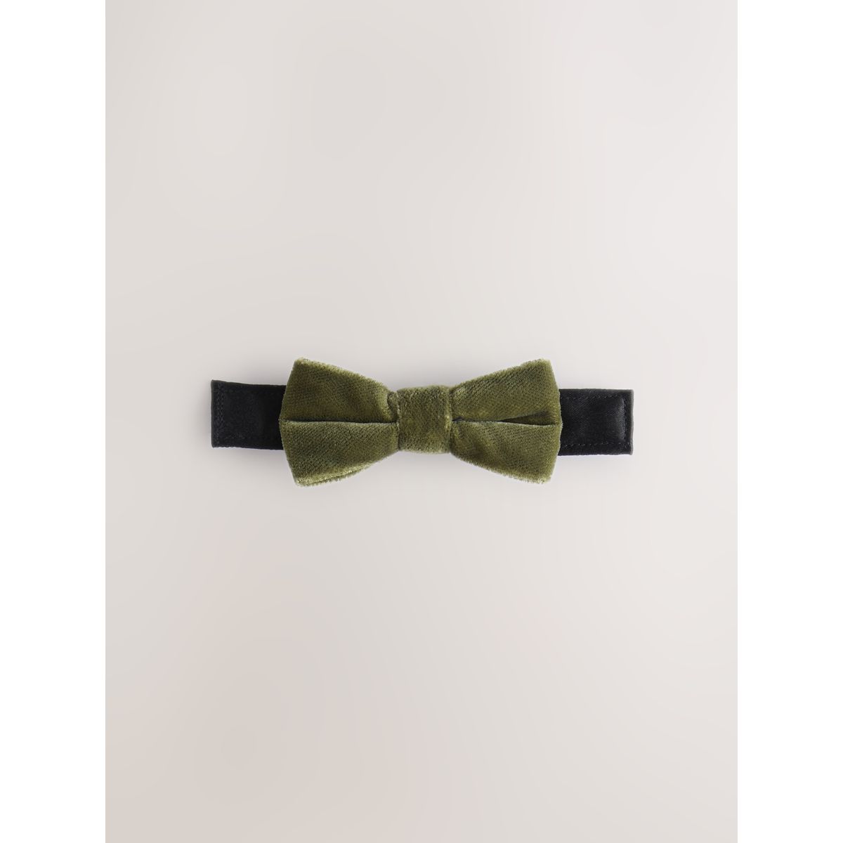 Ensemble gilet, chemise, pantalon et papillon vert olive, NEXT