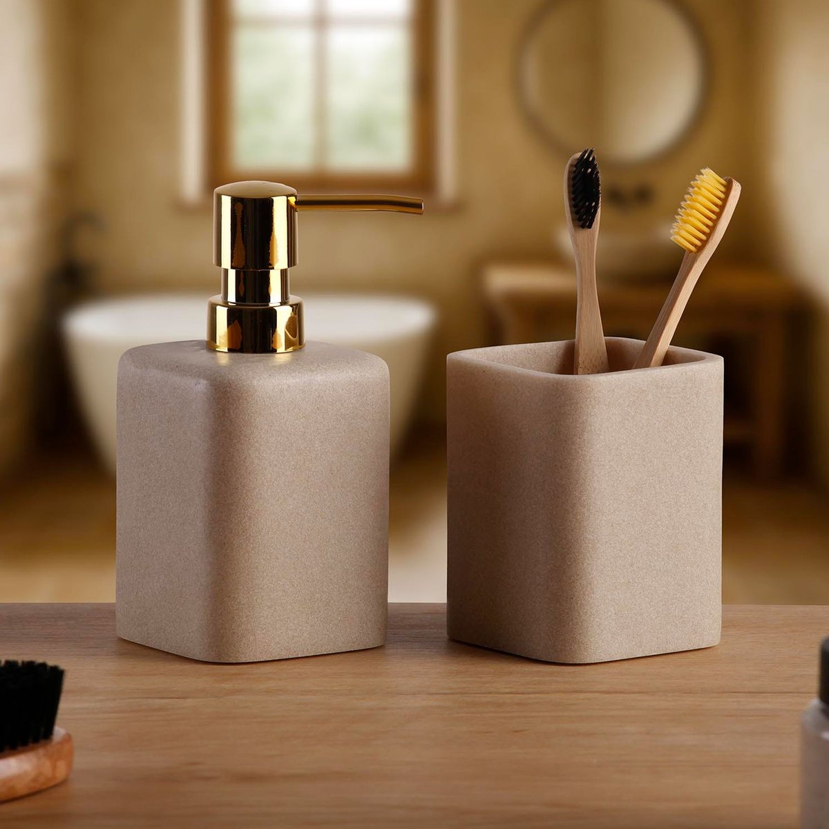Porte brosse à dents en résine beige 7.5x7.5x9cm beige, VERSA