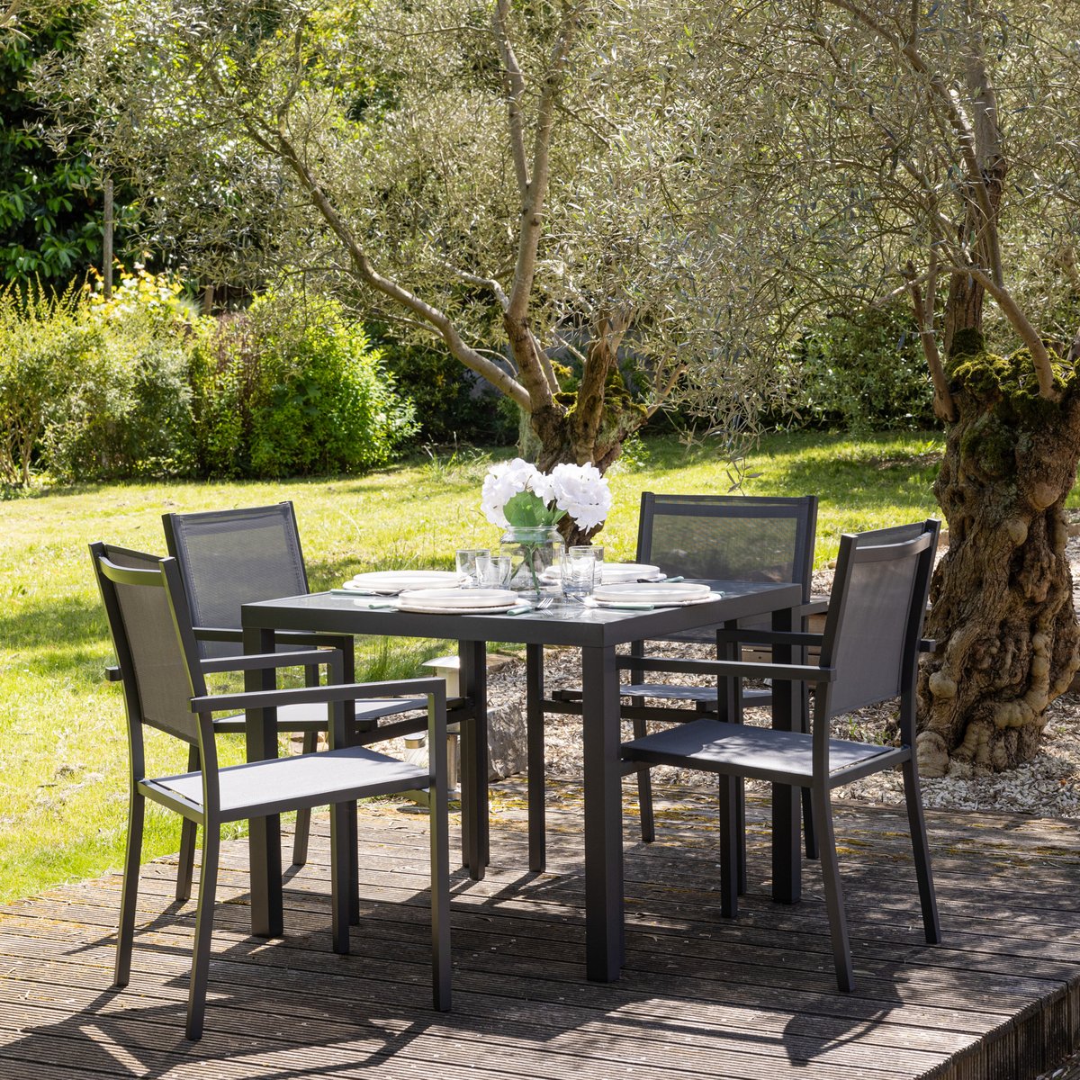 Salon de jardin en textilène, 4 pl, BERGAMO gris anthracite, HAPPY GARDEN