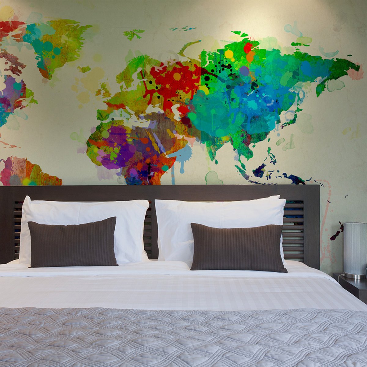 Papier peint intissé panoramique Carte du monde Paint splashes map of the World multicouleur, EDEN