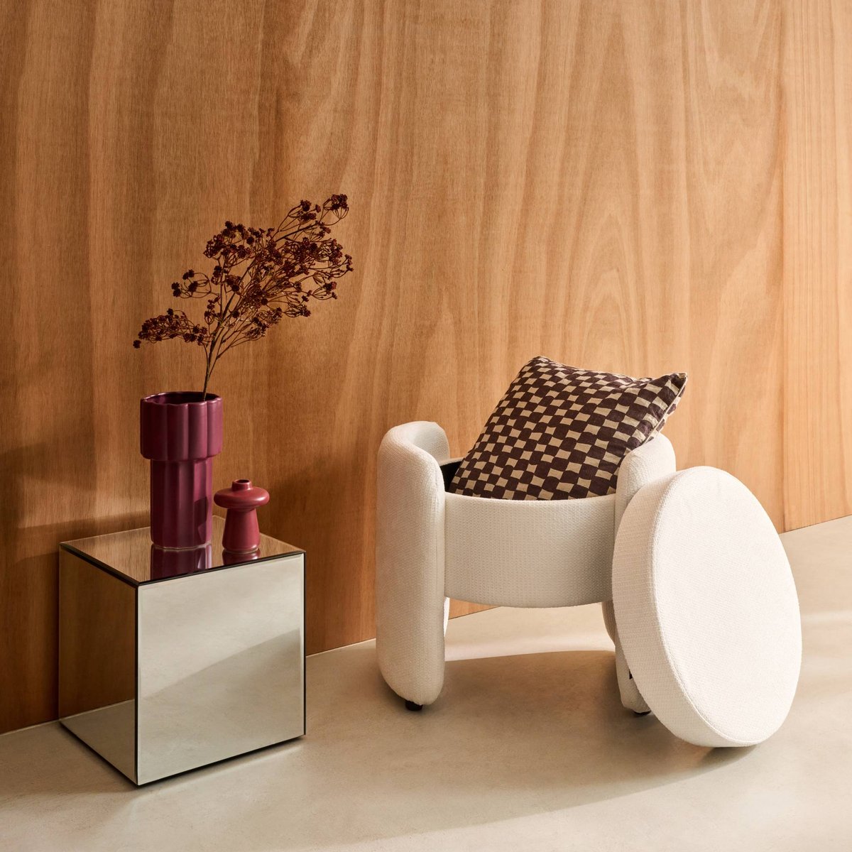 Tabouret coffre contemporain tissu KALO blanc, SWEEEK