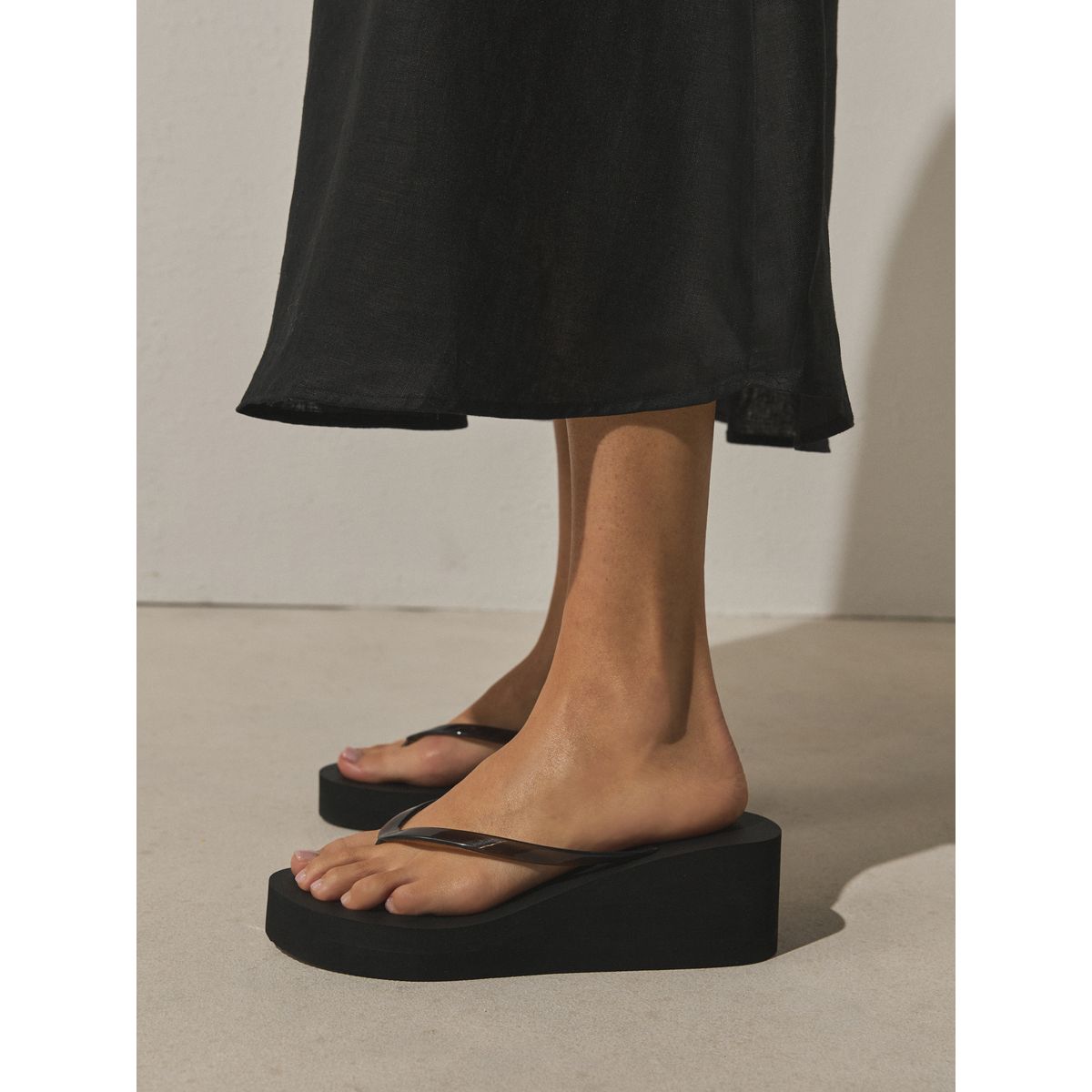 Tongs wede noir, NEXT