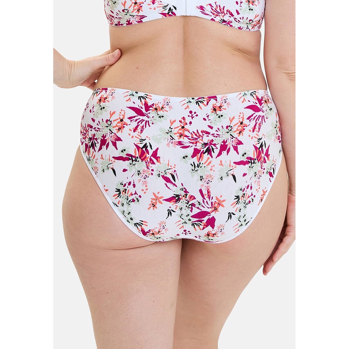 Flora Lace and Microfibre Briefs light florals, SANS COMPLEXE
