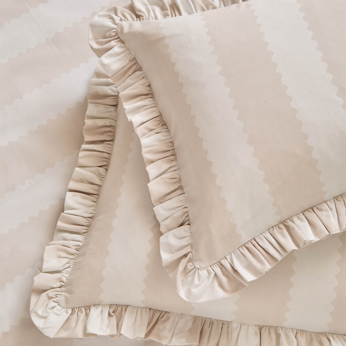 Birdie Stripe Ruffle Pillowcase Pair natural, WYLDER