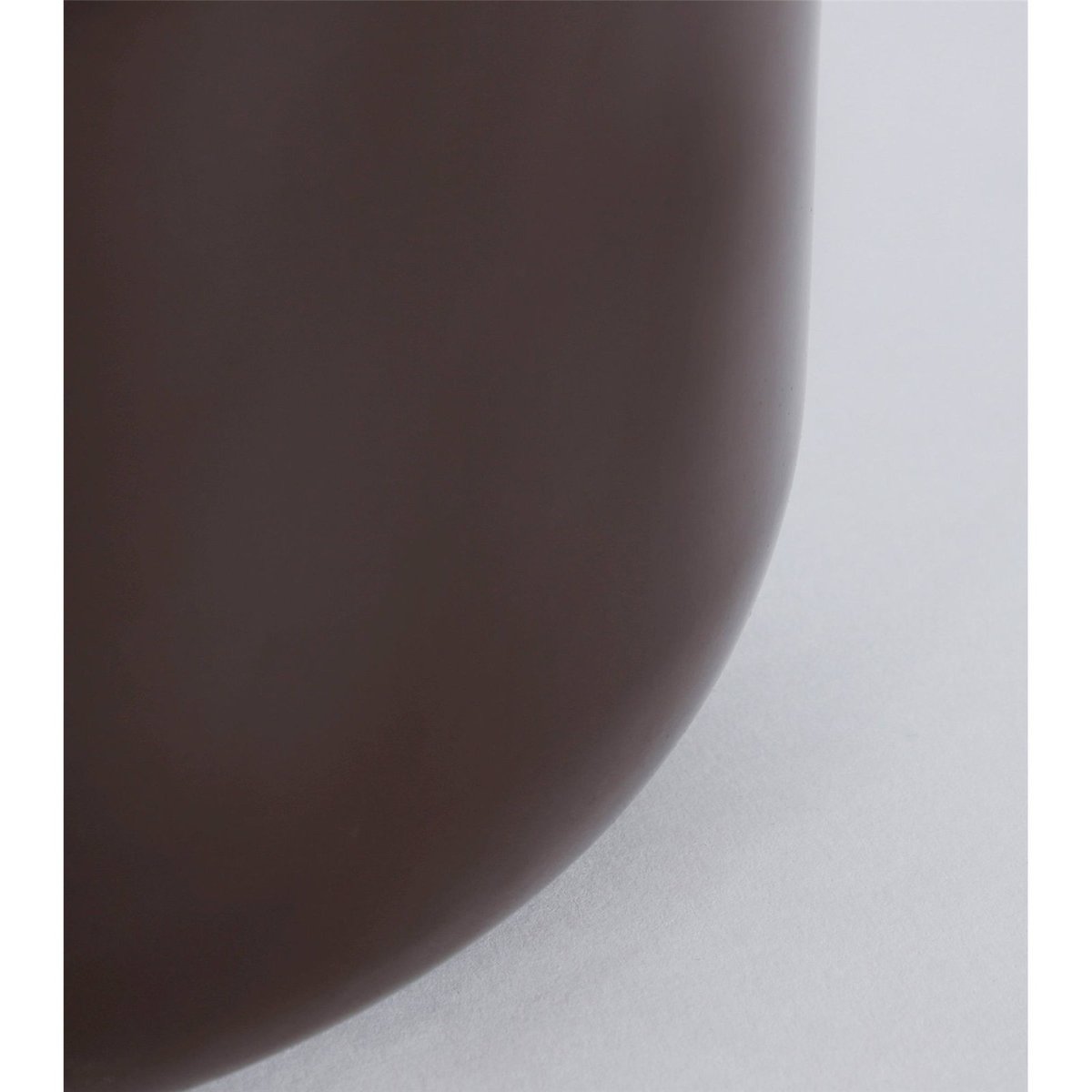 Table d'appoint ronde en fer et acacia chocolat bois d'acacia foncé, RECOLLECTION