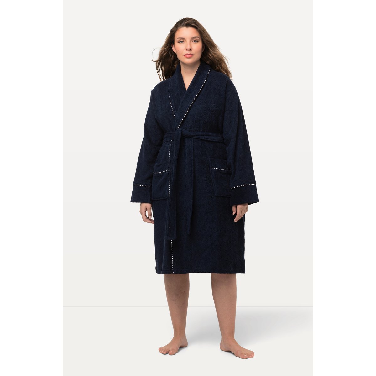 Peignoir en tissu éponge à col bleu nuit, ULLA POPKEN