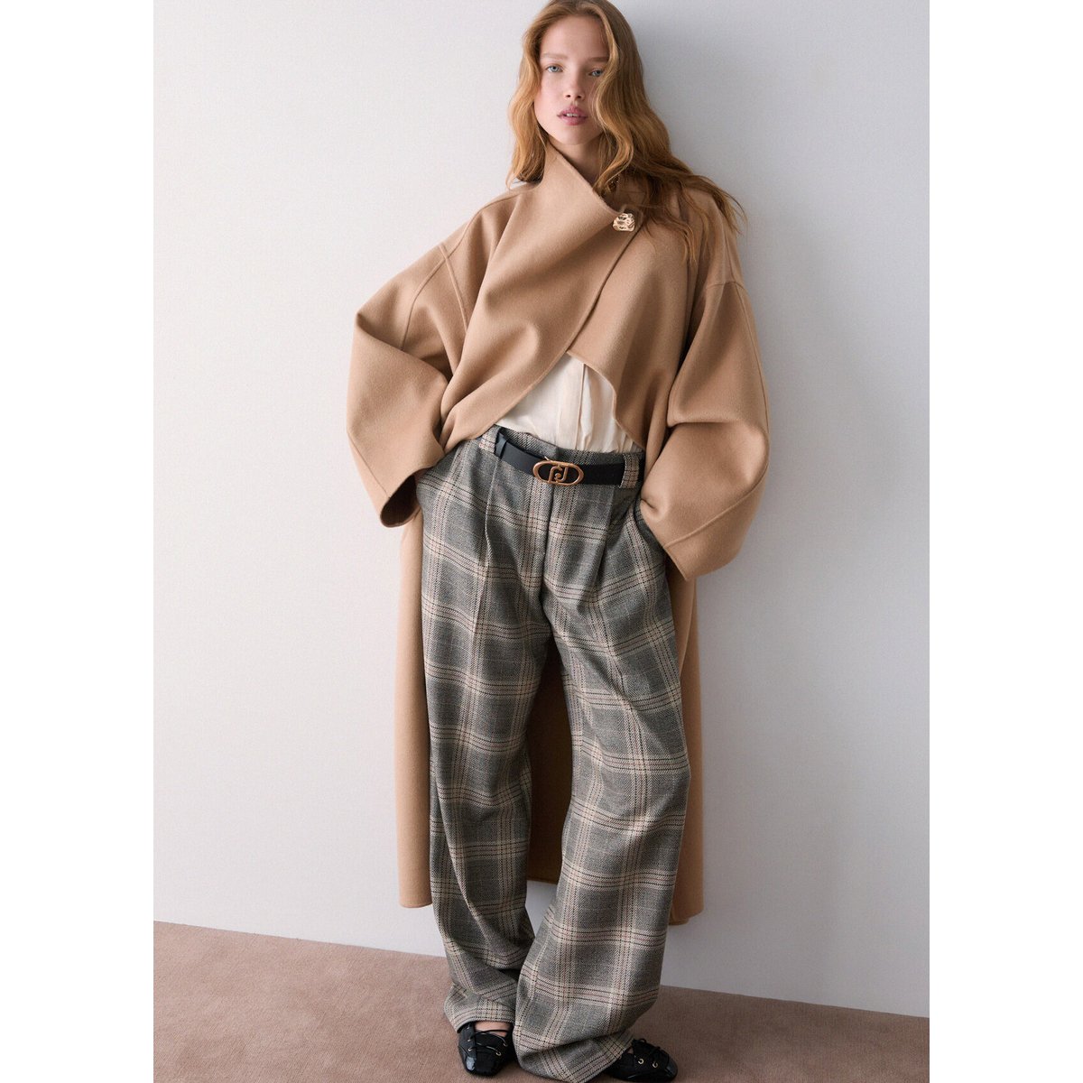 Pantalon palazzo avec ceinture carreaux beiges, LIU JO