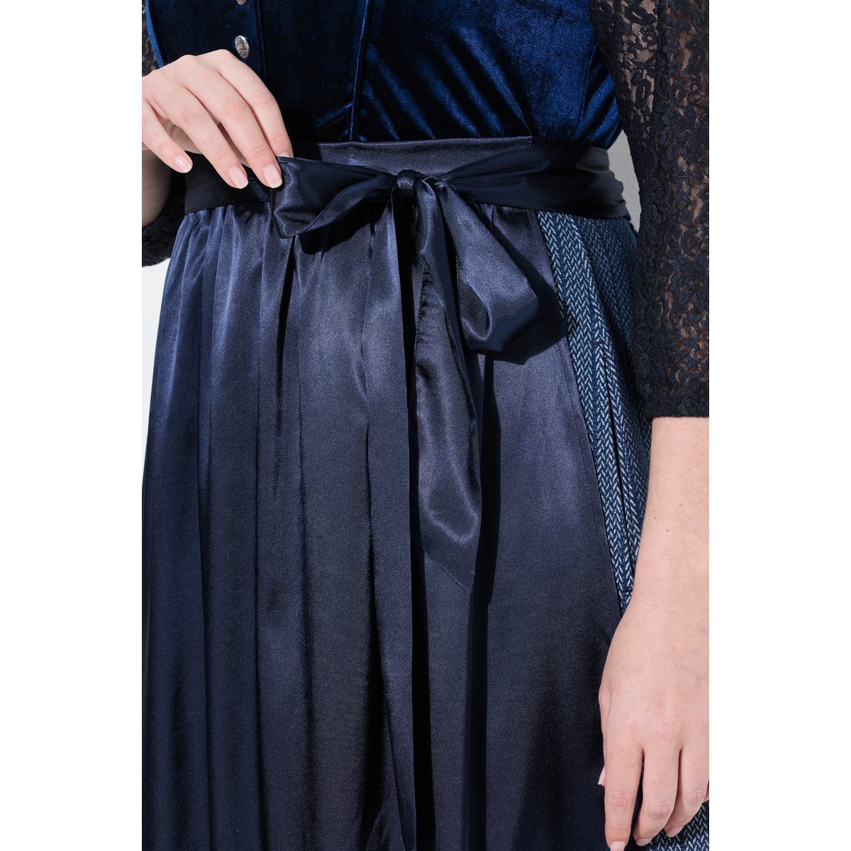Costume traditionnel Dirndl en marine, ULLA POPKEN