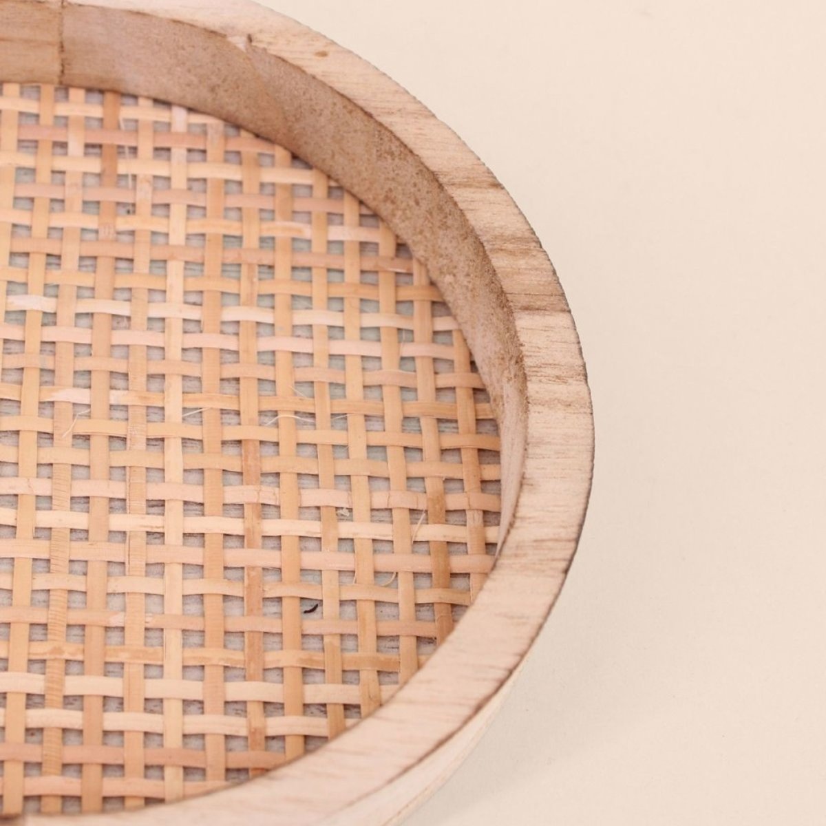 Lot de 2 plateaux ovales en bois et rotin naturel, ORNAMI