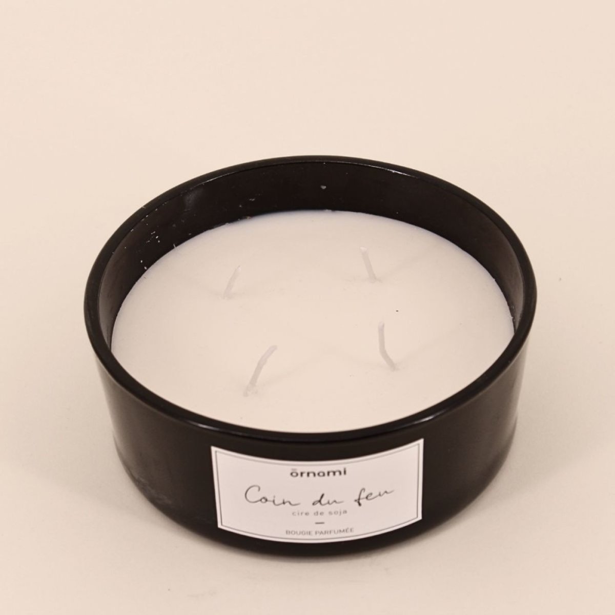 Bougie parfumée en cire de soja 4 mèches "Coin du feu" 380gr noir, ORNAMI