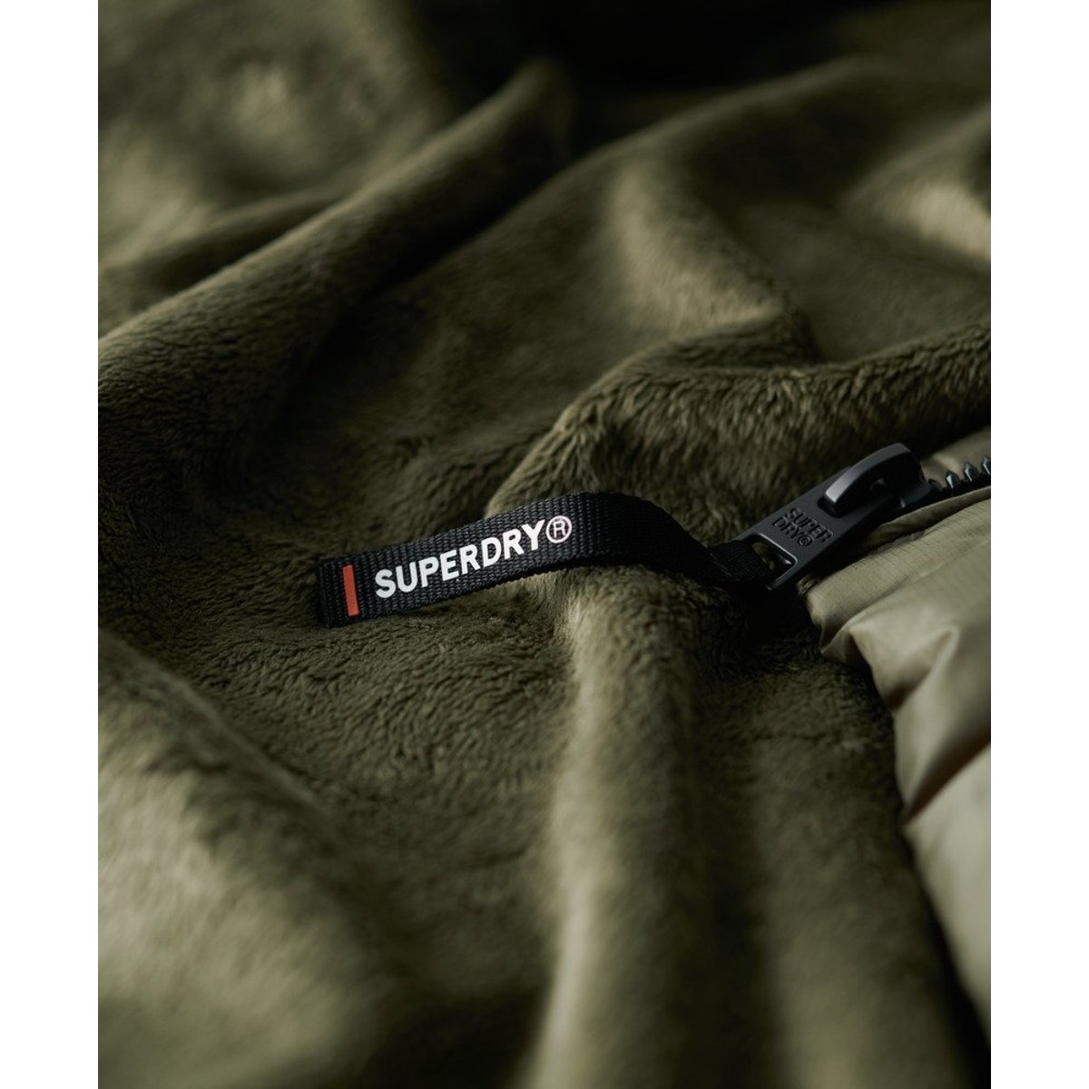 Veste rembourrée matelassée Fuji vert olive poudré, SUPERDRY