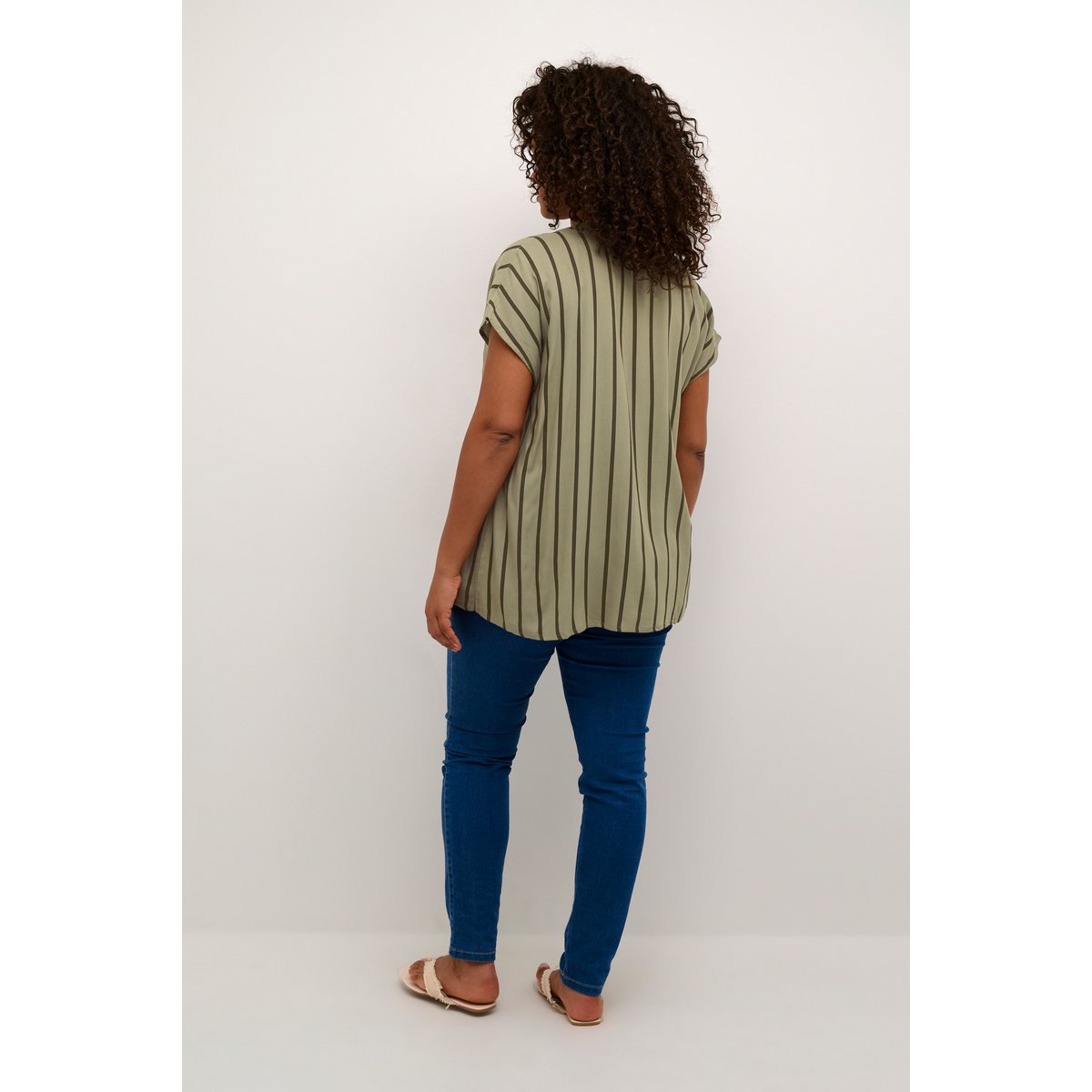 Blouse sans manches vert rayures vetiver / forrest night stripe, KAFFE CURVE