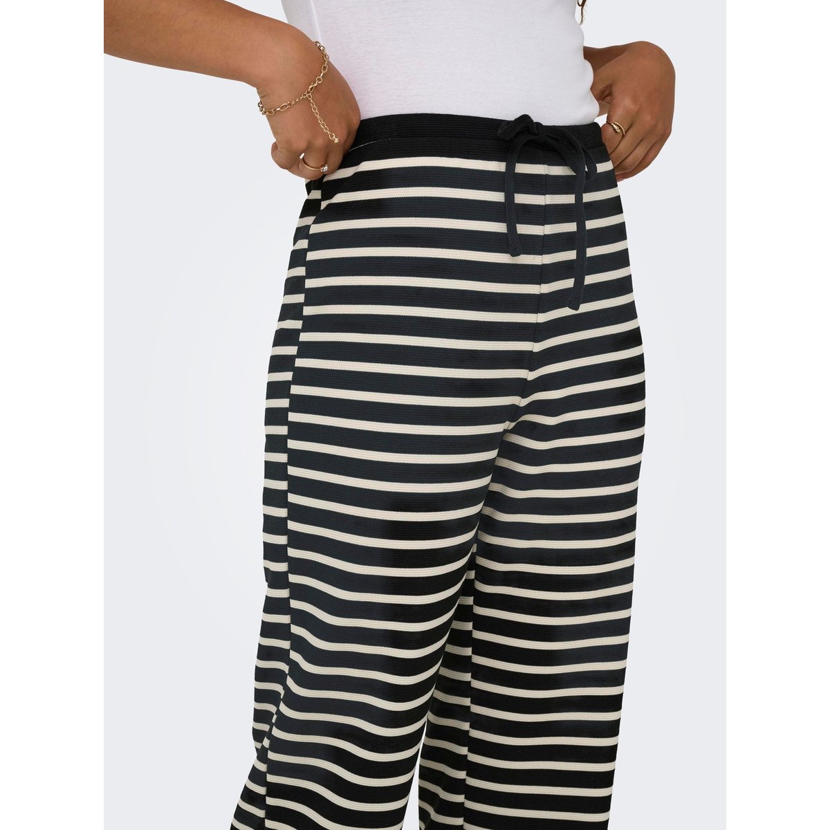 Jogger black 1, ONLY