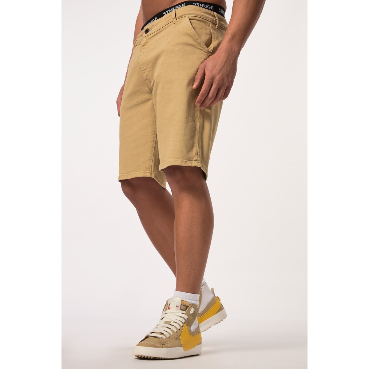 Bermuda chino, coupe Loose Fit. brun liège, STHUGE