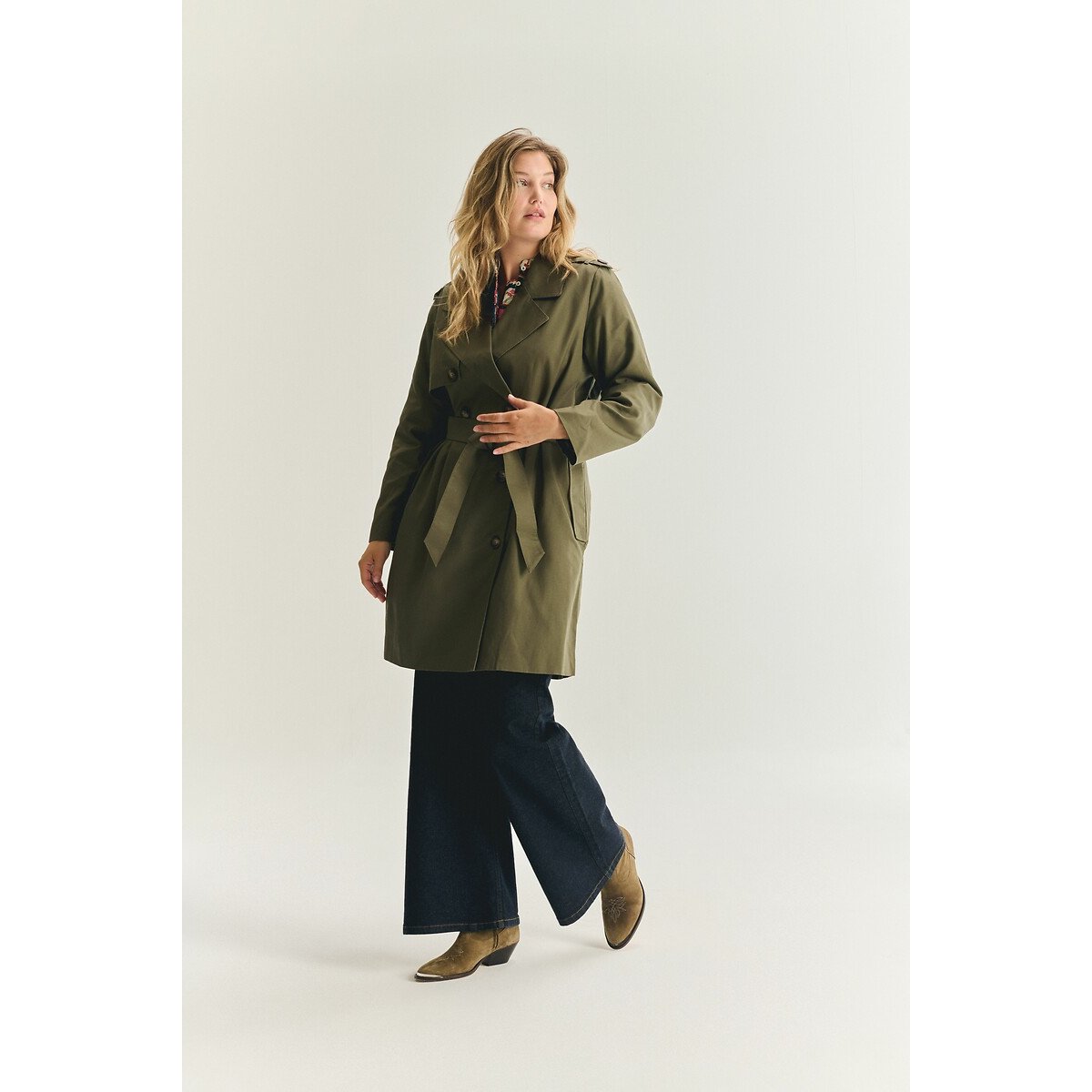 Léon Trench Coat in Cotton Mix khaki, ALMÉ