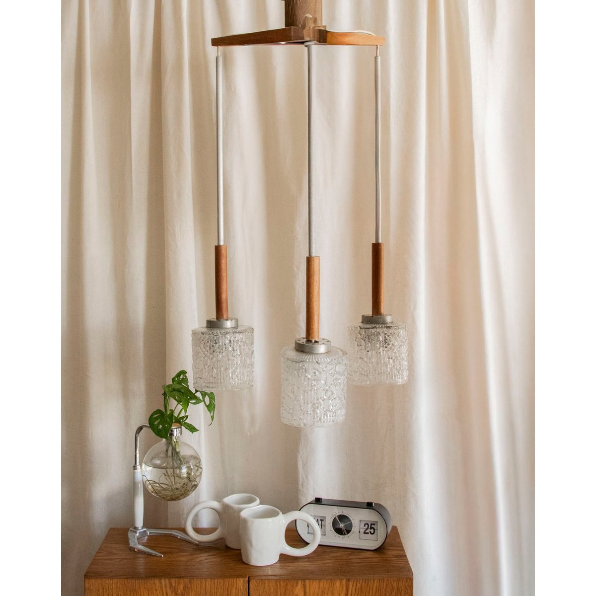 Suspension aux globes en verre texturé Sonia N°282 - Bon état transparent, DEBONGOUT