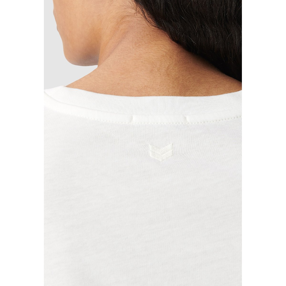 Tee-shirt droit col rond broderie chevrons dos blanc cassé, IKKS