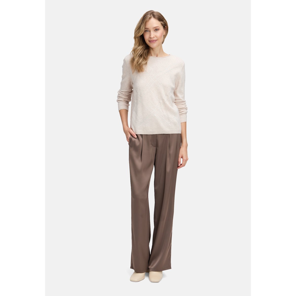 Pull-over en fine maille à application light beige melange, BETTY BARCLAY