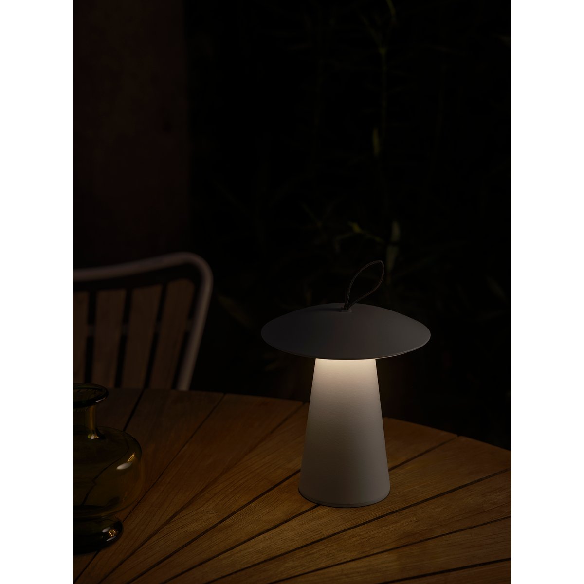 Luminaire nomade Rechargeable et Elégante d'extérieur / 240 Lumen - en aluminium, ARA blanc, NORDLUX