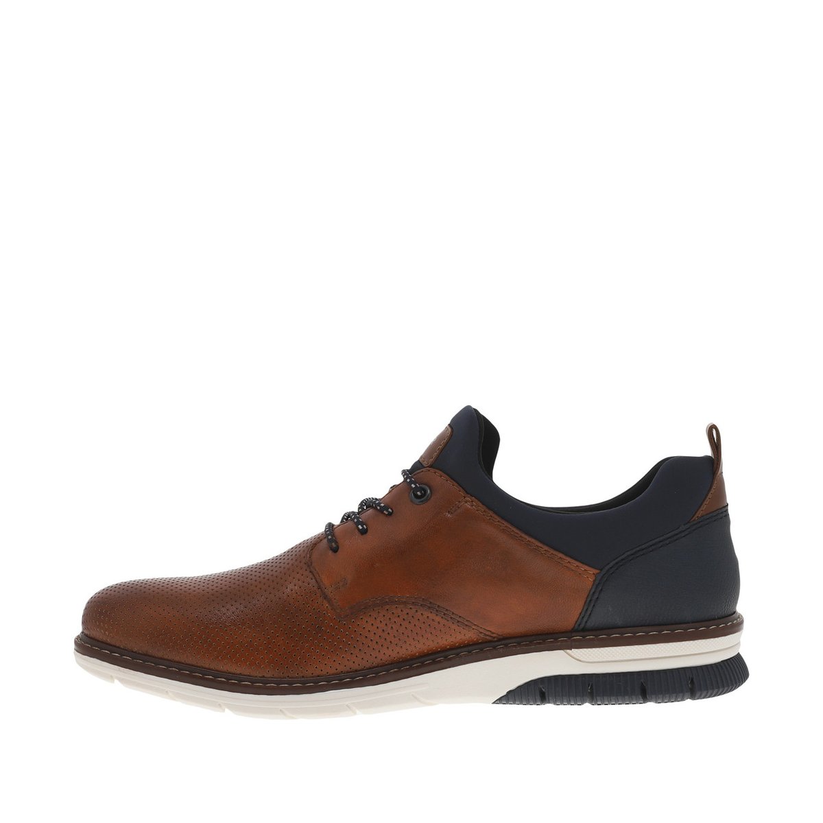 Baskets basses style derbies noisette avec des lacets ronds marron et blancs marron, RIEKER