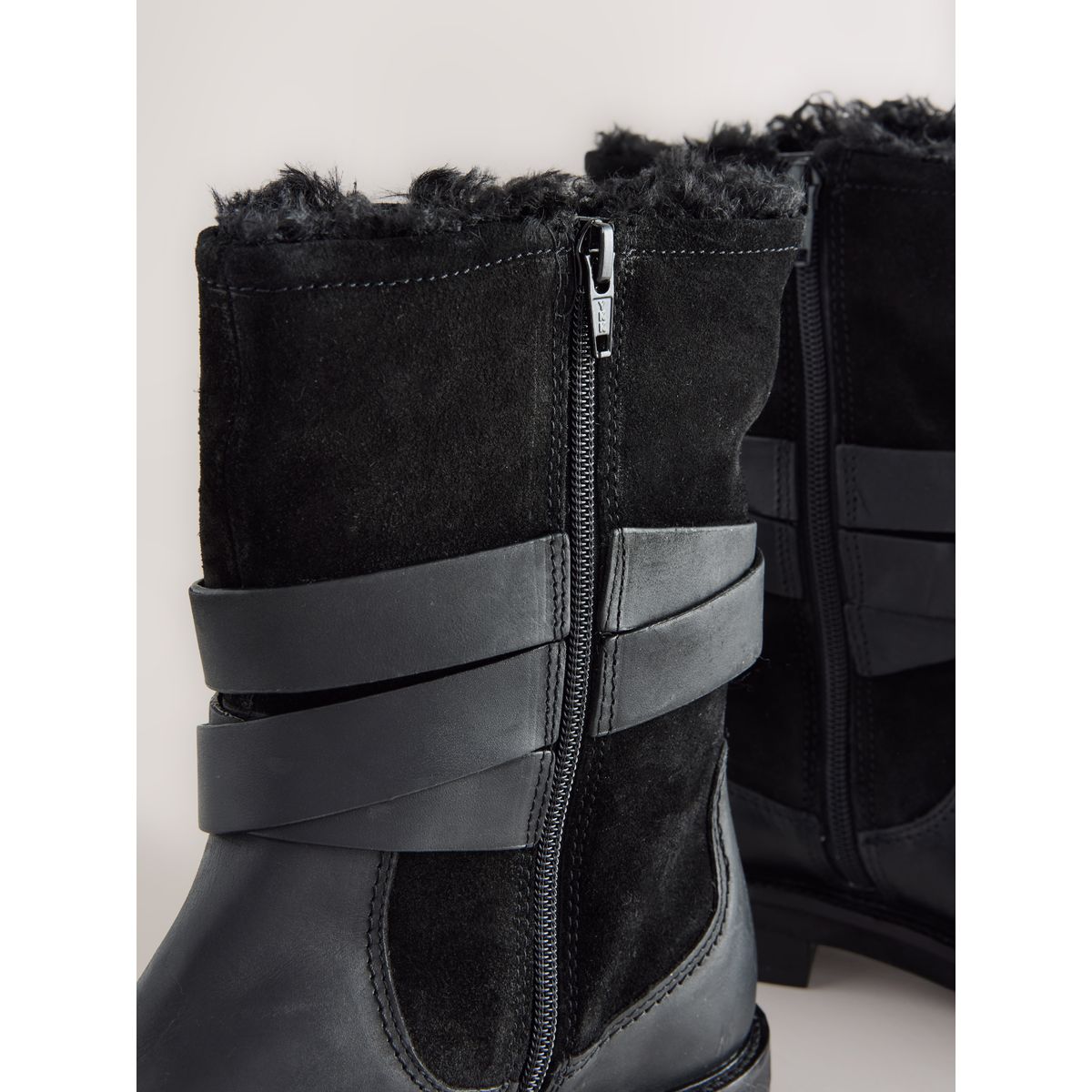 Bottines avec peau lainée forever comfort® cuir huilé noir, NEXT