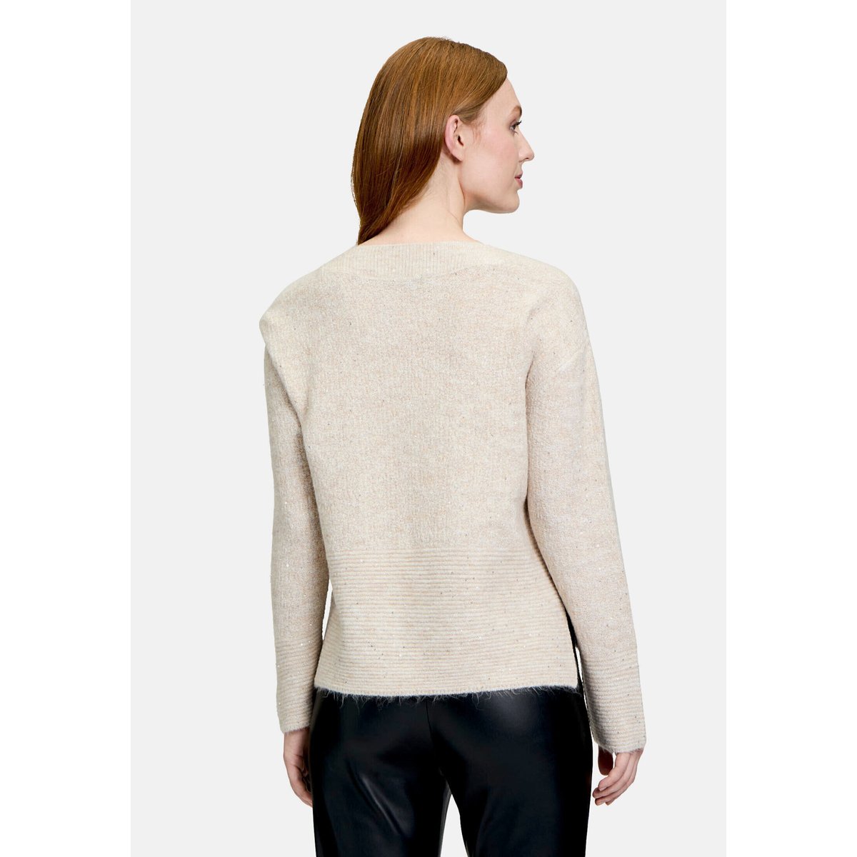 Pull-over en maille à teneur en fil fantaisie light beige melange, BETTY BARCLAY