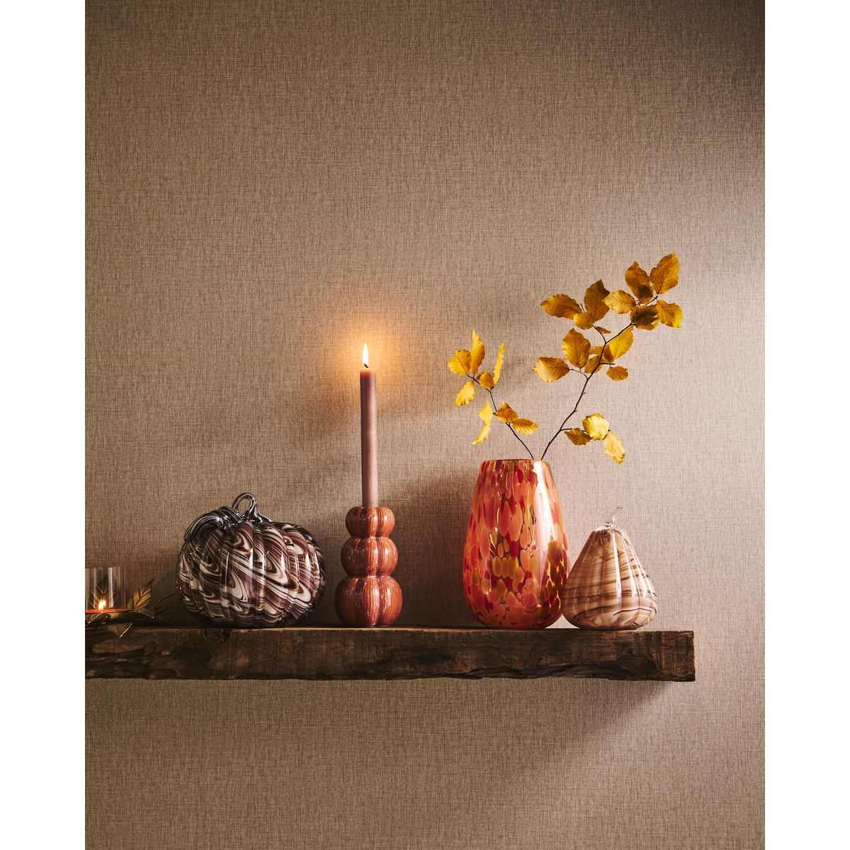 Vase en céramique avec citrouilles crème, NEXT