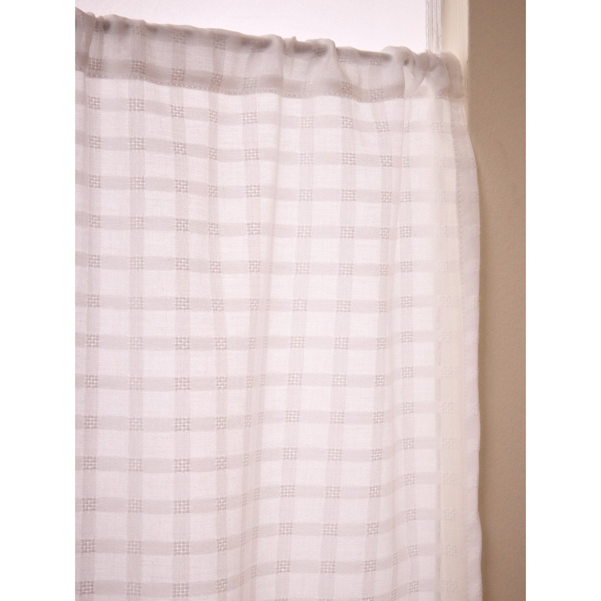 Brise-bise voile motif carreaux ton sur ton blanc, CYRILLUS
